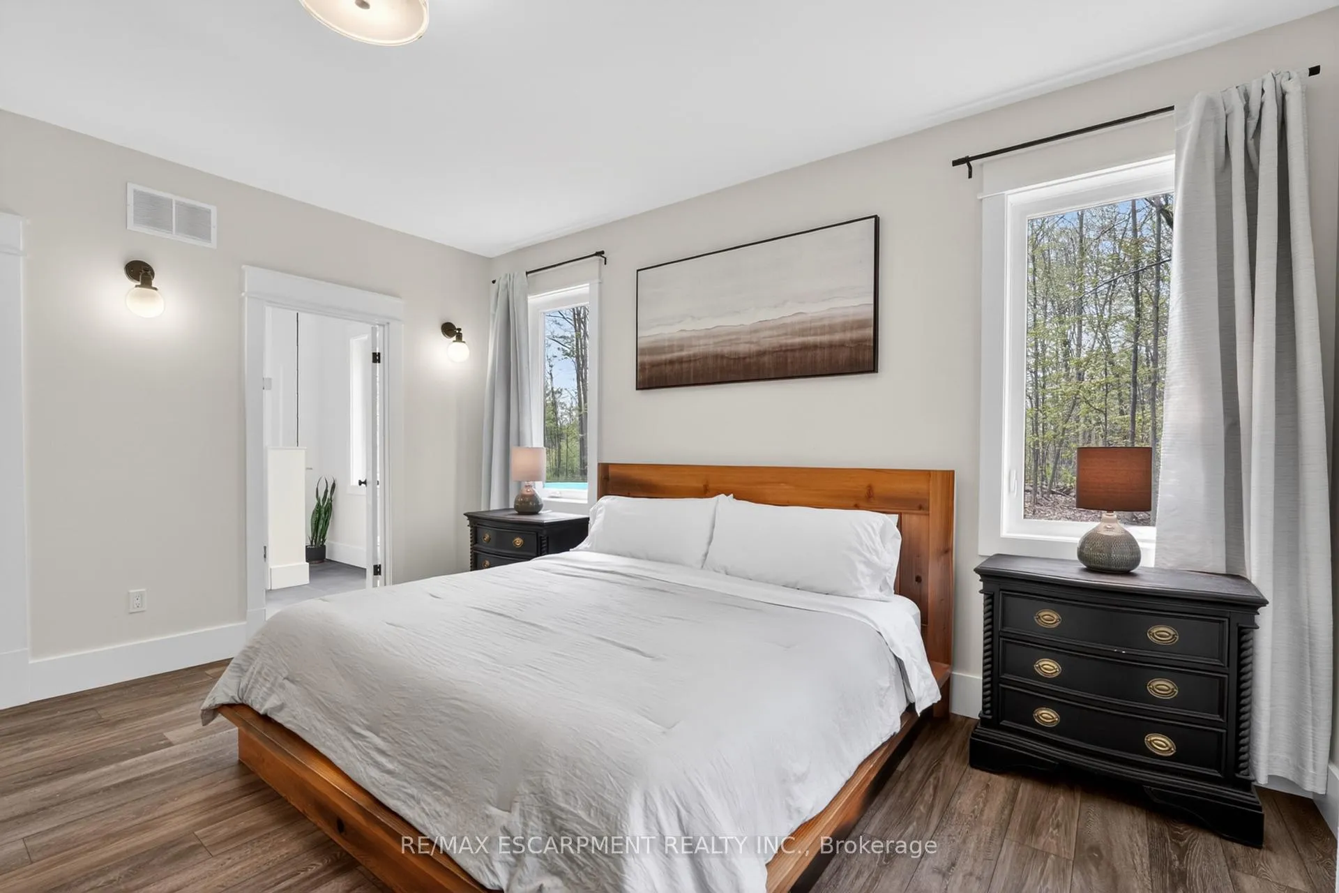Photo 21 of 815 Tice Road, Pelham, North Pelham — HOMEH