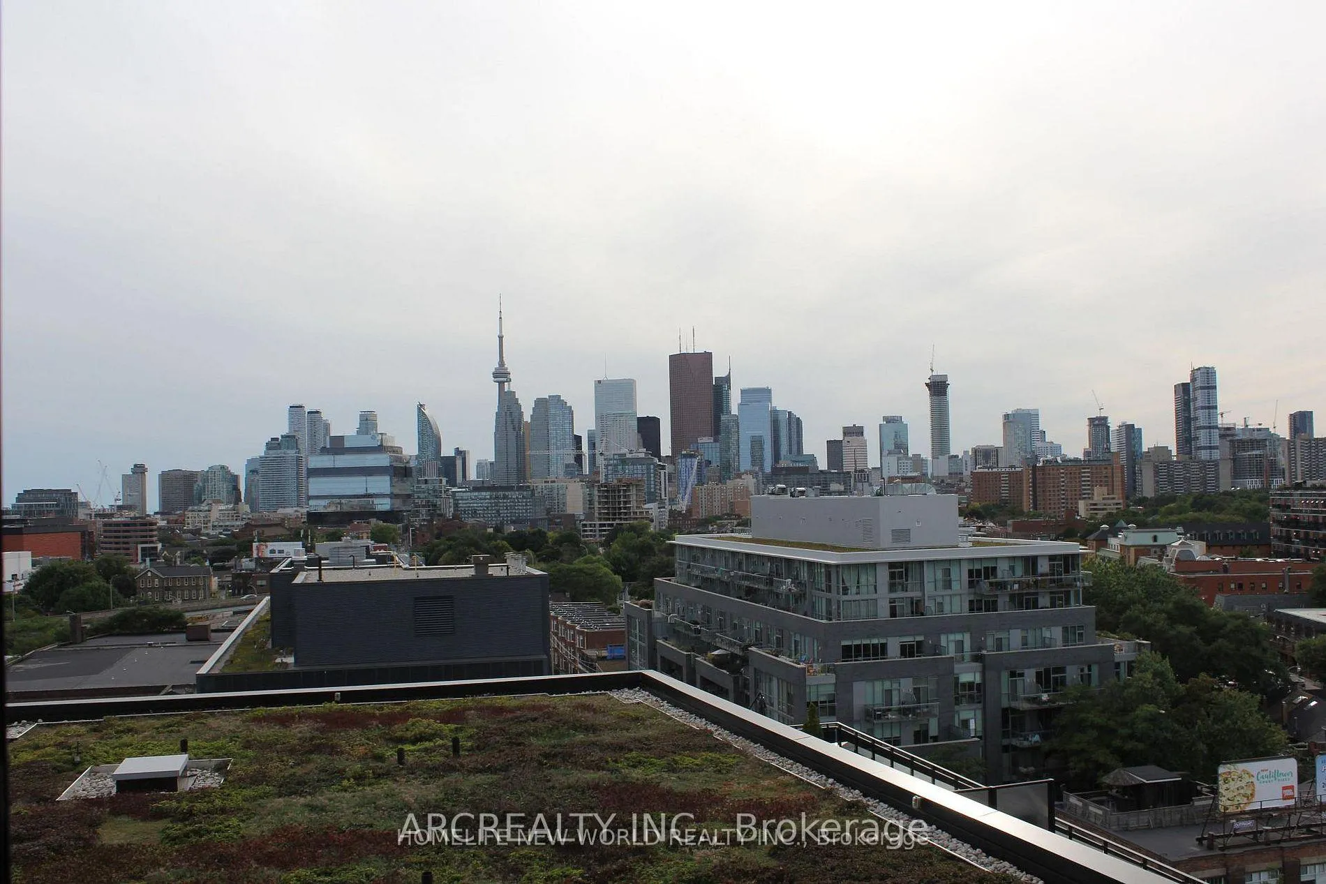 Photo 3 of Unit 1207, 51 Trolley Crescent, Toronto, Moss Park — HOMEH