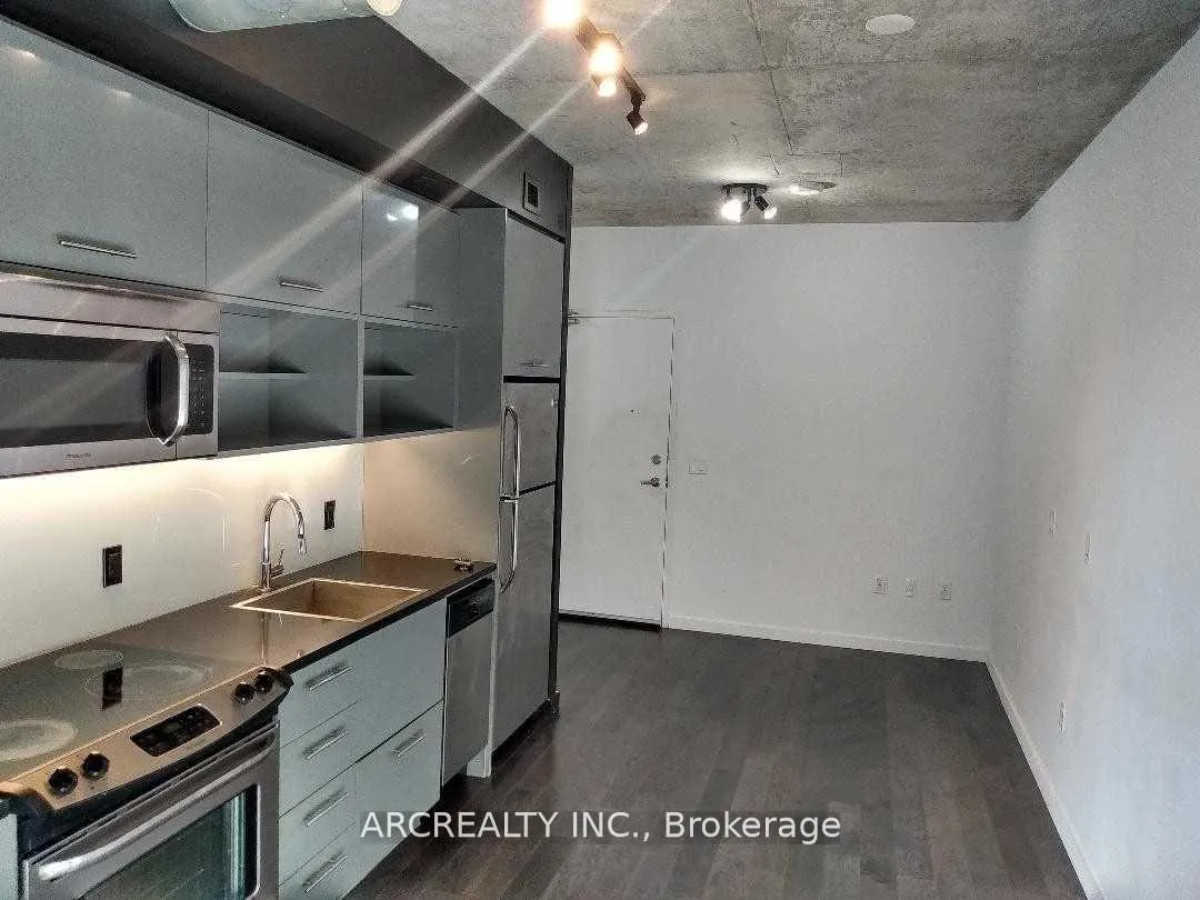 Photo 9 of Unit 1207, 51 Trolley Crescent, Toronto, Moss Park — HOMEH