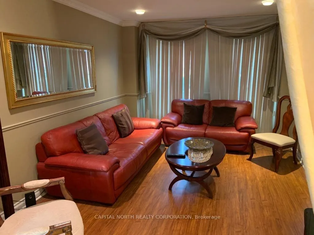 Photo 2 of 39 Timpson Drive, Aurora, Aurora Highlands — HOMEH