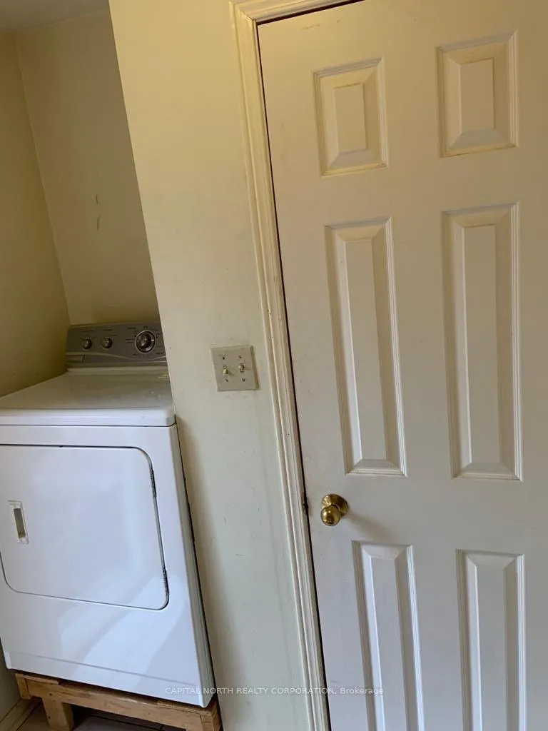 Photo 4 of 39 Timpson Drive, Aurora, Aurora Highlands — HOMEH