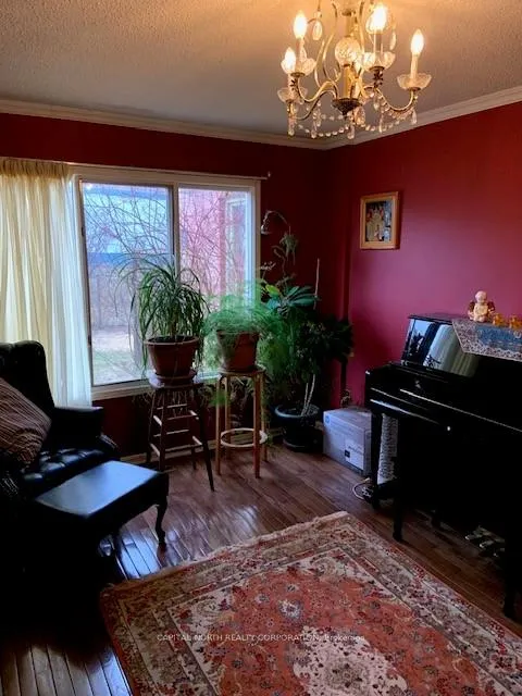 Photo 6 of 39 Timpson Drive, Aurora, Aurora Highlands — HOMEH