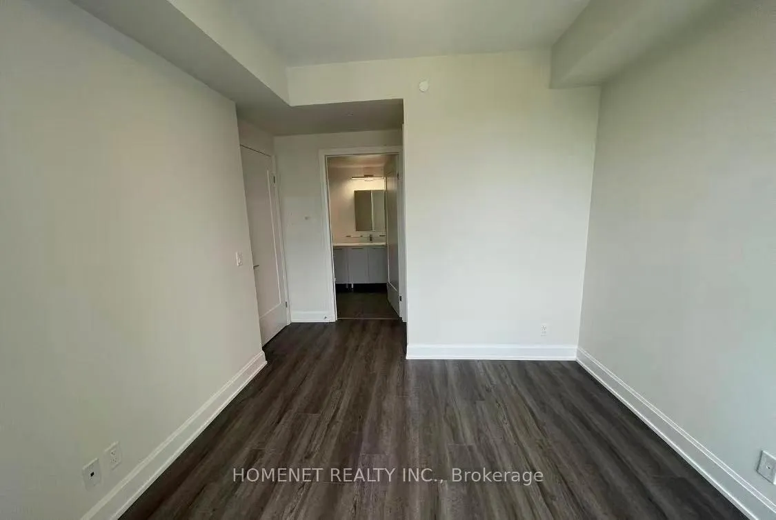 Photo 5 of Unit 4511, 8 Water Walk Drive, Markham, Unionville — HOMEH