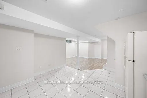 Photo 9 of Unit BSMT, 60 Cranberry Crescent, Brampton, Fletcher's Creek South — HOMEH
