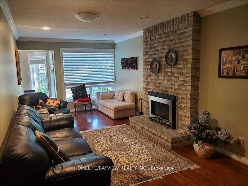 Photo 4 of 84 Huntington Park Drive W, Markham, Thornlea — HOMEH