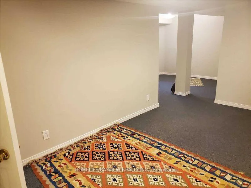 Photo 18 of 84 Huntington Park Drive W, Markham, Thornlea — HOMEH