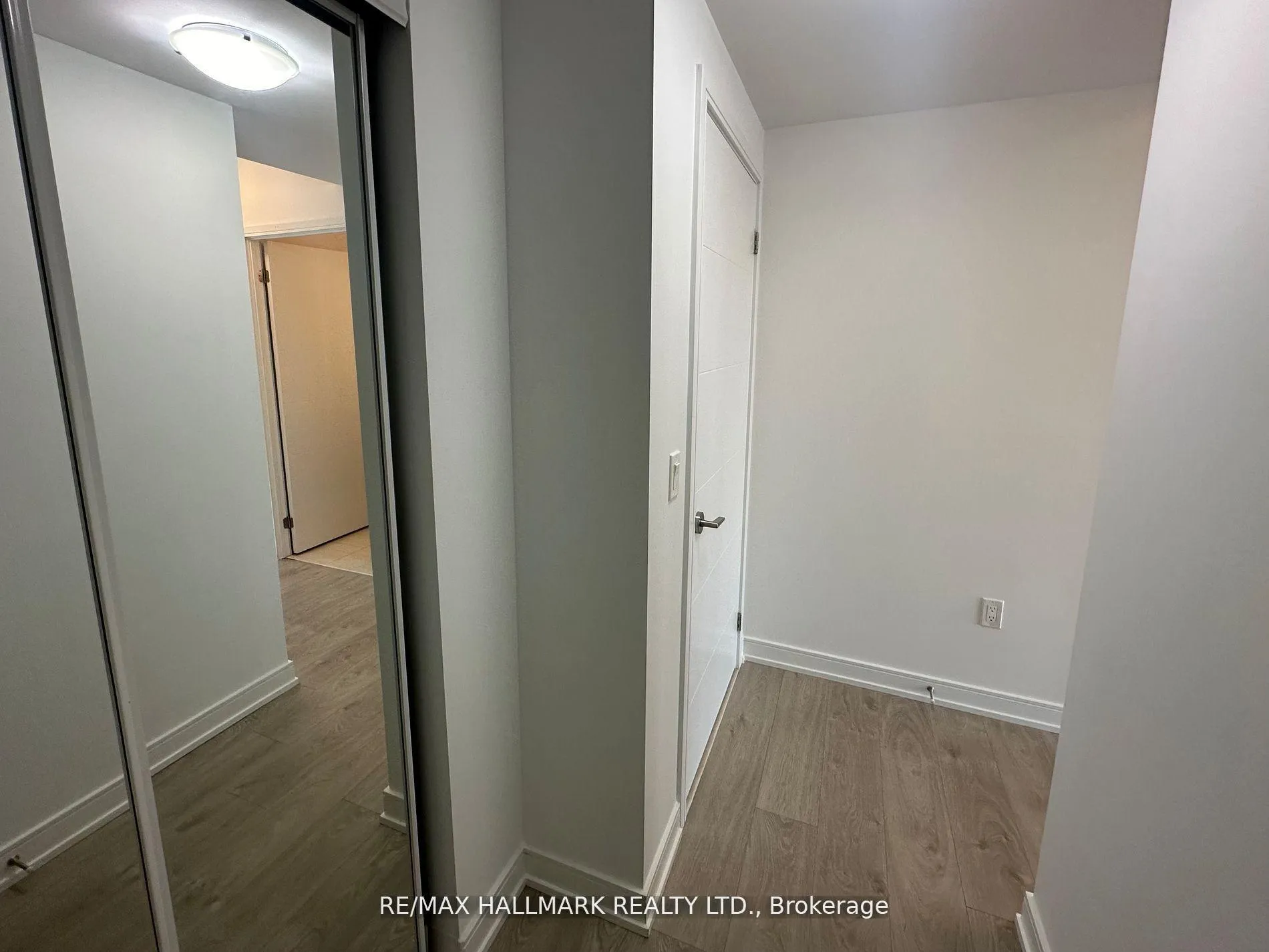 Photo 15 of Unit 2904, 50 Wellesley Street E, Toronto, Church-Yonge Corridor — HOMEH