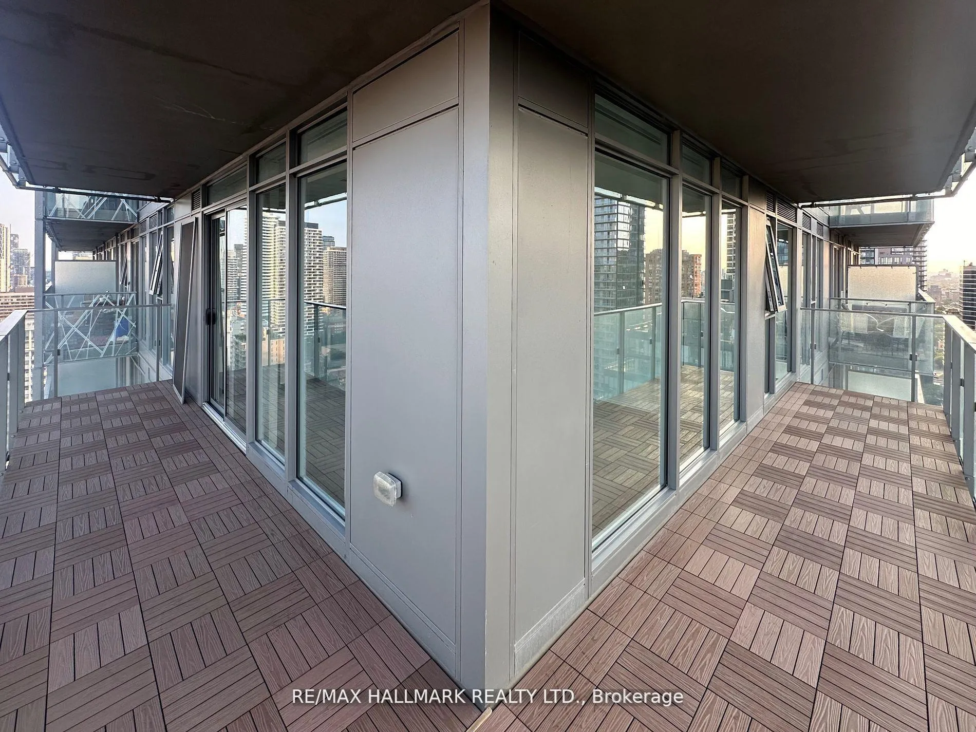 Photo 17 of Unit 2904, 50 Wellesley Street E, Toronto, Church-Yonge Corridor — HOMEH
