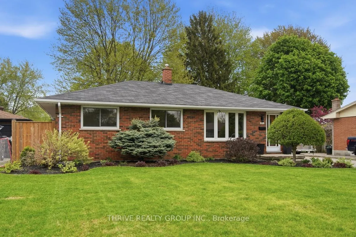 Photo 3 of 329 Strathroyal Avenue, Strathroy-Caradoc, NW — HOMEH