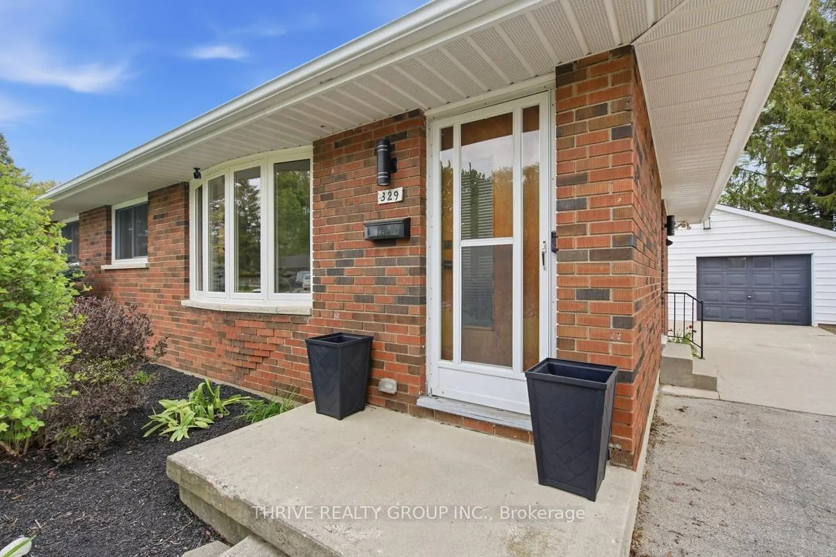 Photo 6 of 329 Strathroyal Avenue, Strathroy-Caradoc, NW — HOMEH