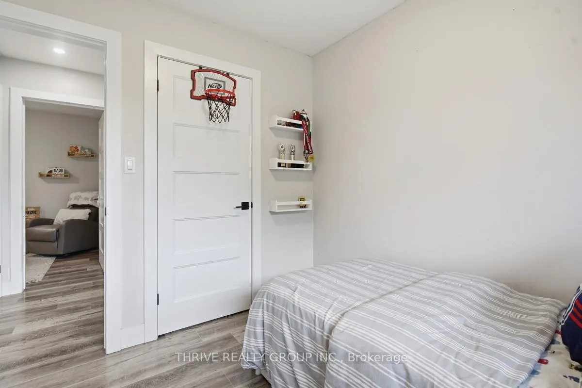Photo 20 of 329 Strathroyal Avenue, Strathroy-Caradoc, NW — HOMEH