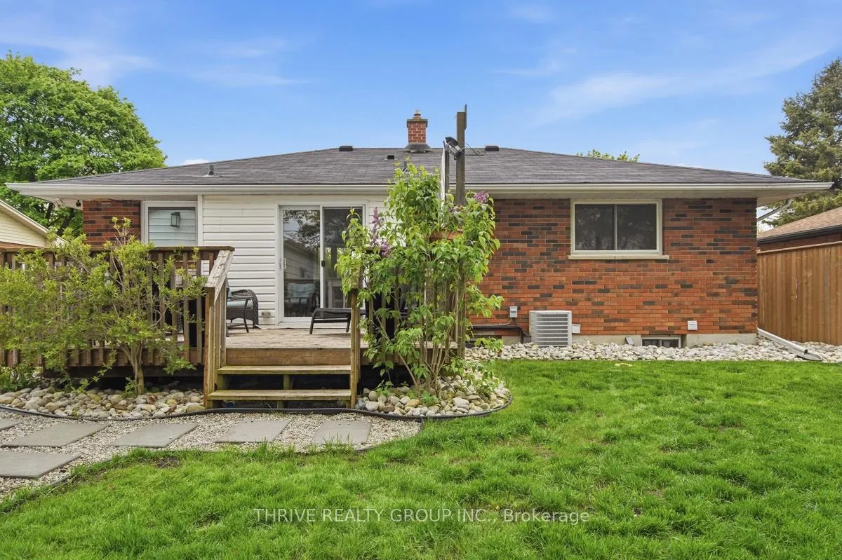 Photo 36 of 329 Strathroyal Avenue, Strathroy-Caradoc, NW — HOMEH