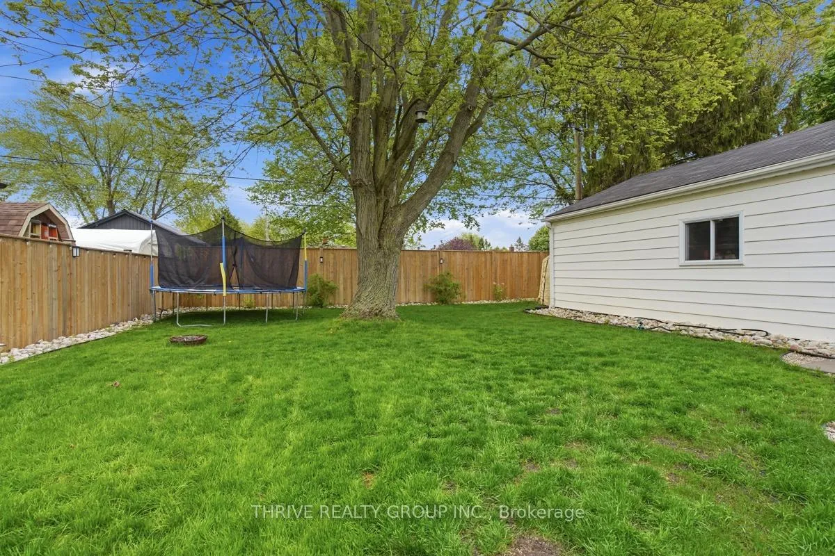 Photo 39 of 329 Strathroyal Avenue, Strathroy-Caradoc, NW — HOMEH