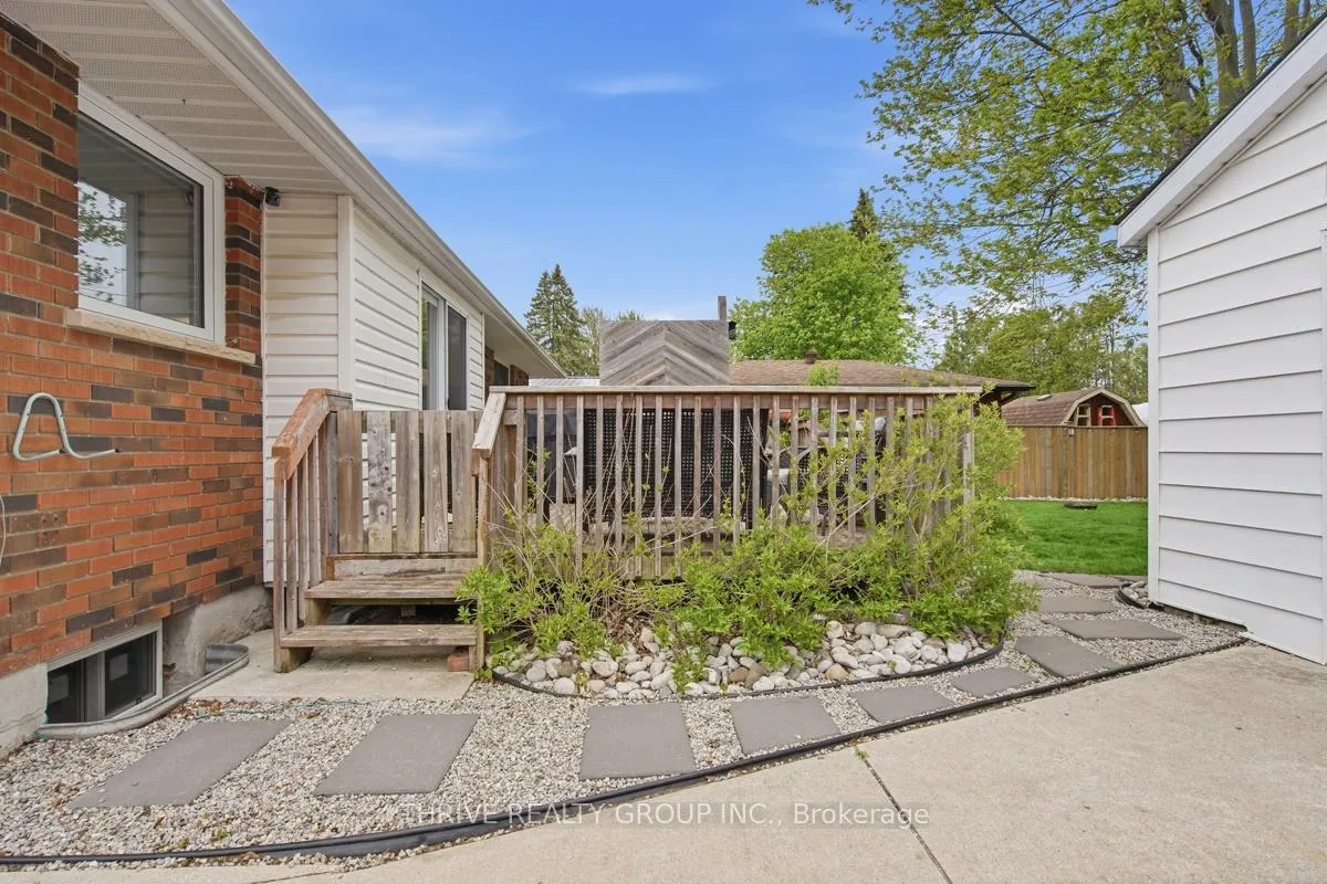 Photo 40 of 329 Strathroyal Avenue, Strathroy-Caradoc, NW — HOMEH