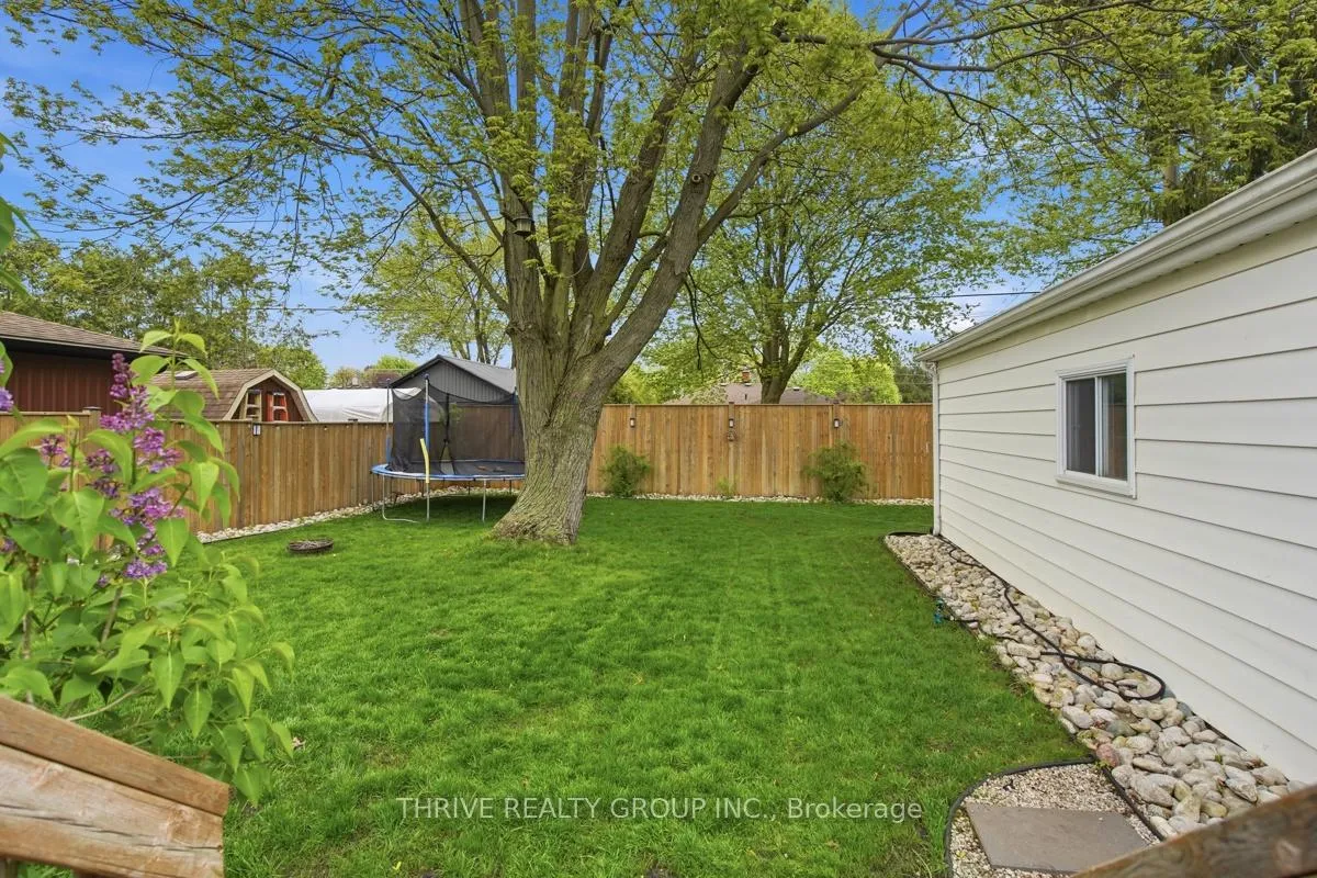 Photo 46 of 329 Strathroyal Avenue, Strathroy-Caradoc, NW — HOMEH