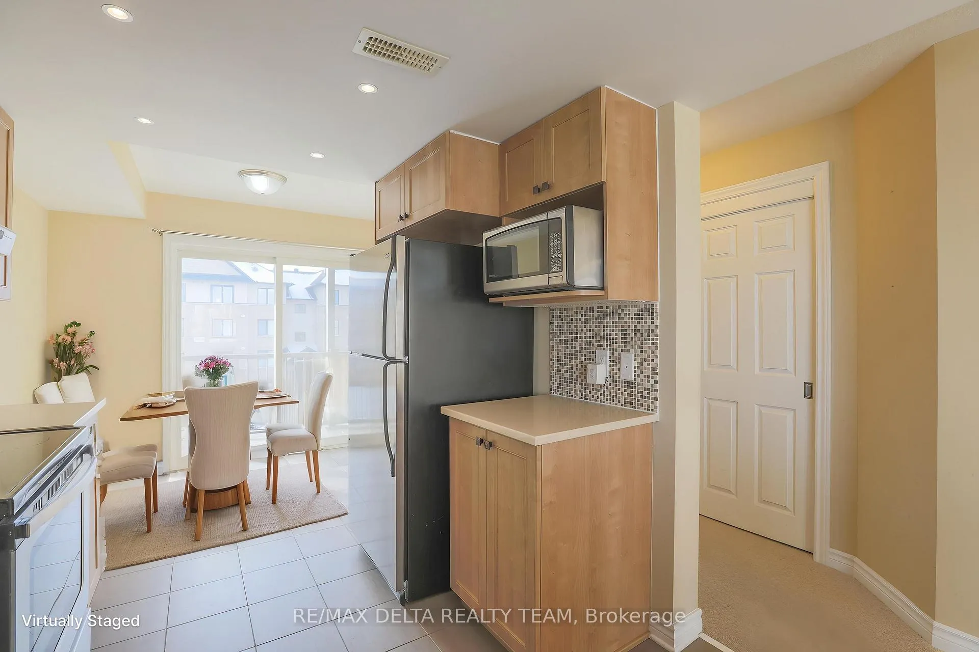 Photo 7 of Unit 8, 2230 Tenth Line Road, Ottawa, Avalon West — HOMEH