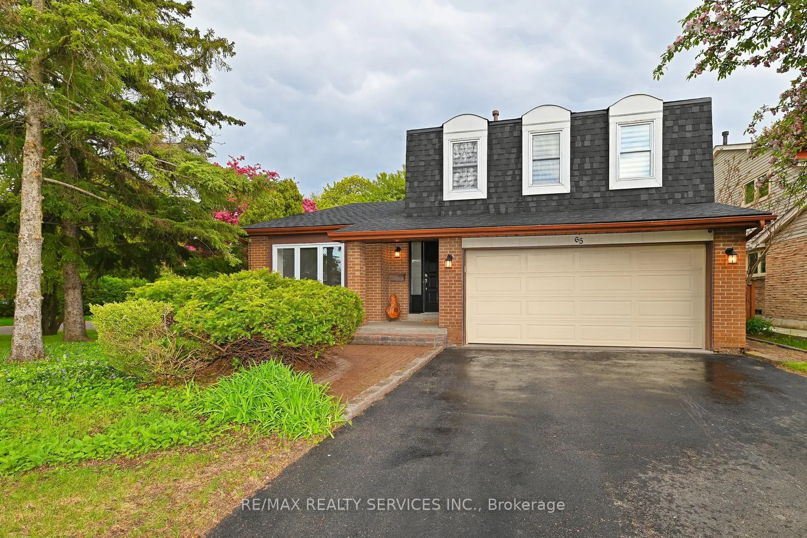 Photo 1 of 65 Massey Street, Brampton, Central Park — HOMEH