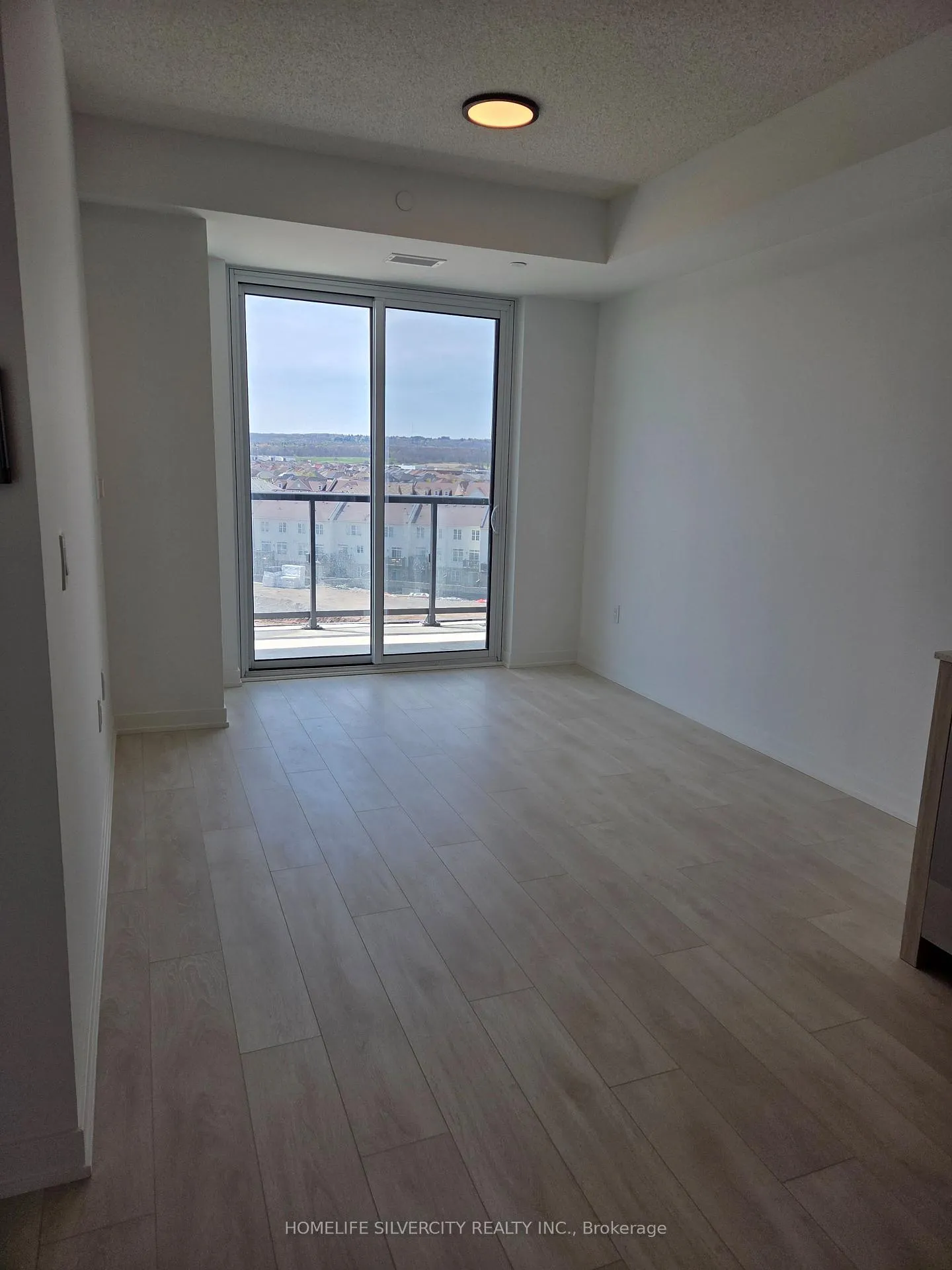 Photo 6 of Unit C601, 4878 Powers Common, Burlington, Alton — HOMEH
