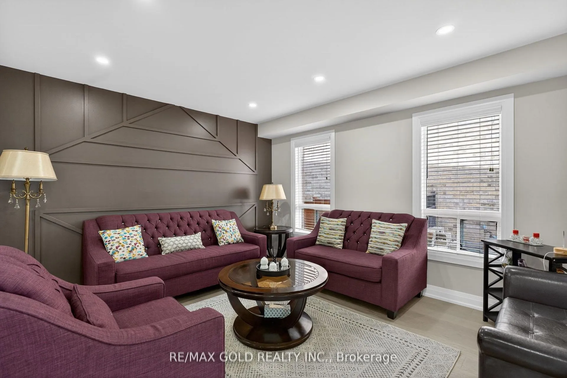 Photo 7 of 151 Brisdale Drive, Brampton, Fletcher's Meadow — HOMEH