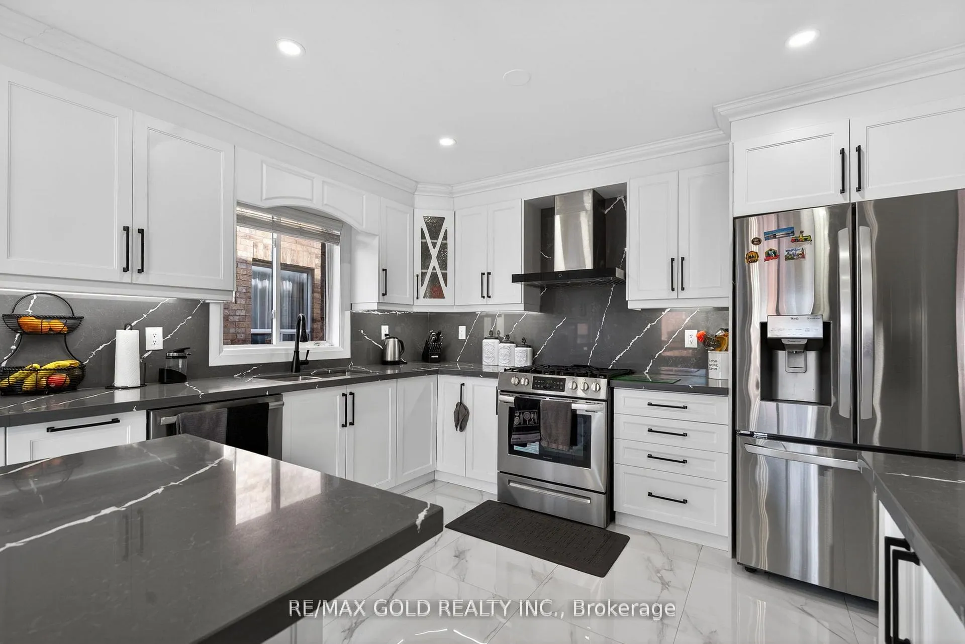 Photo 20 of 151 Brisdale Drive, Brampton, Fletcher's Meadow — HOMEH