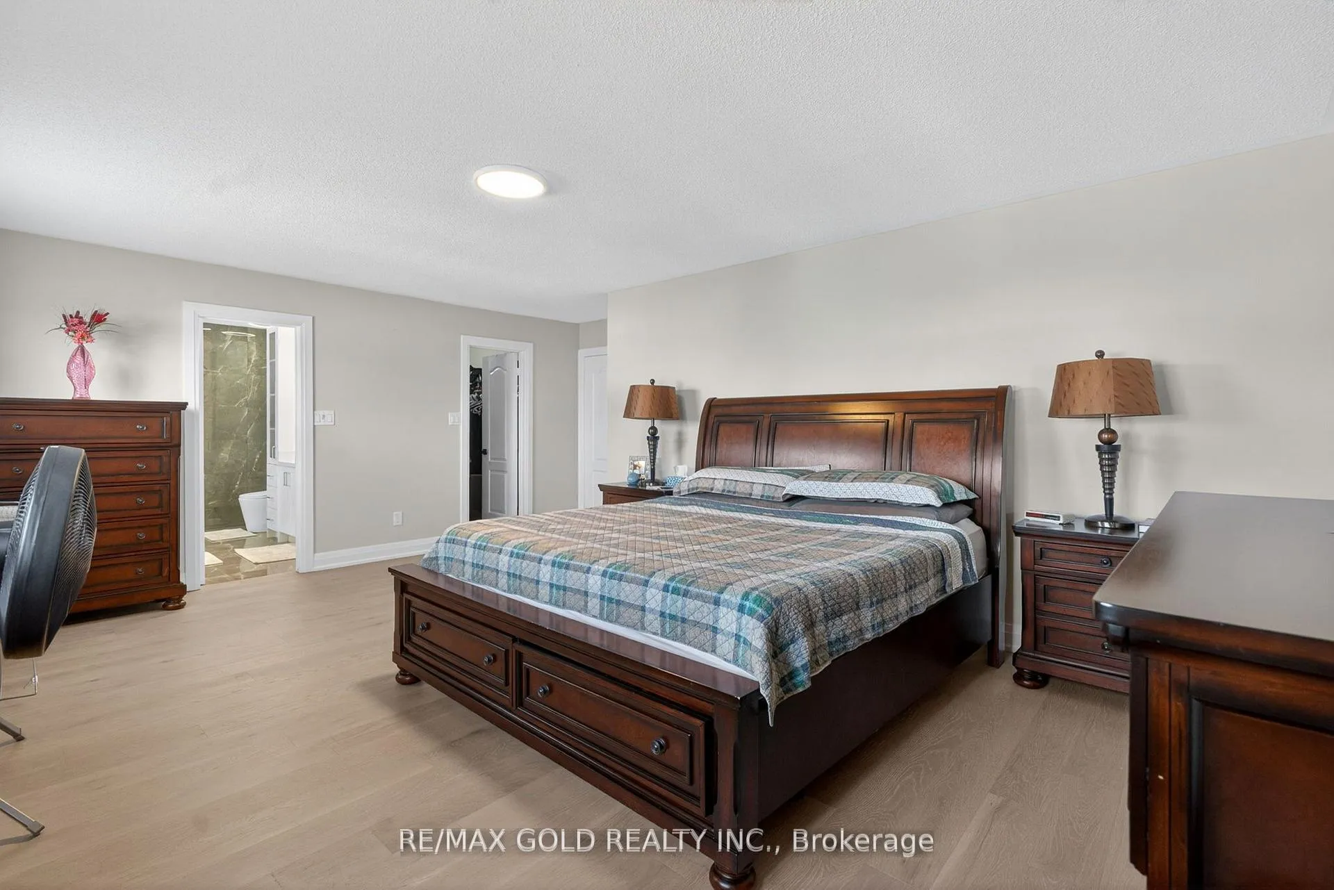 Photo 21 of 151 Brisdale Drive, Brampton, Fletcher's Meadow — HOMEH