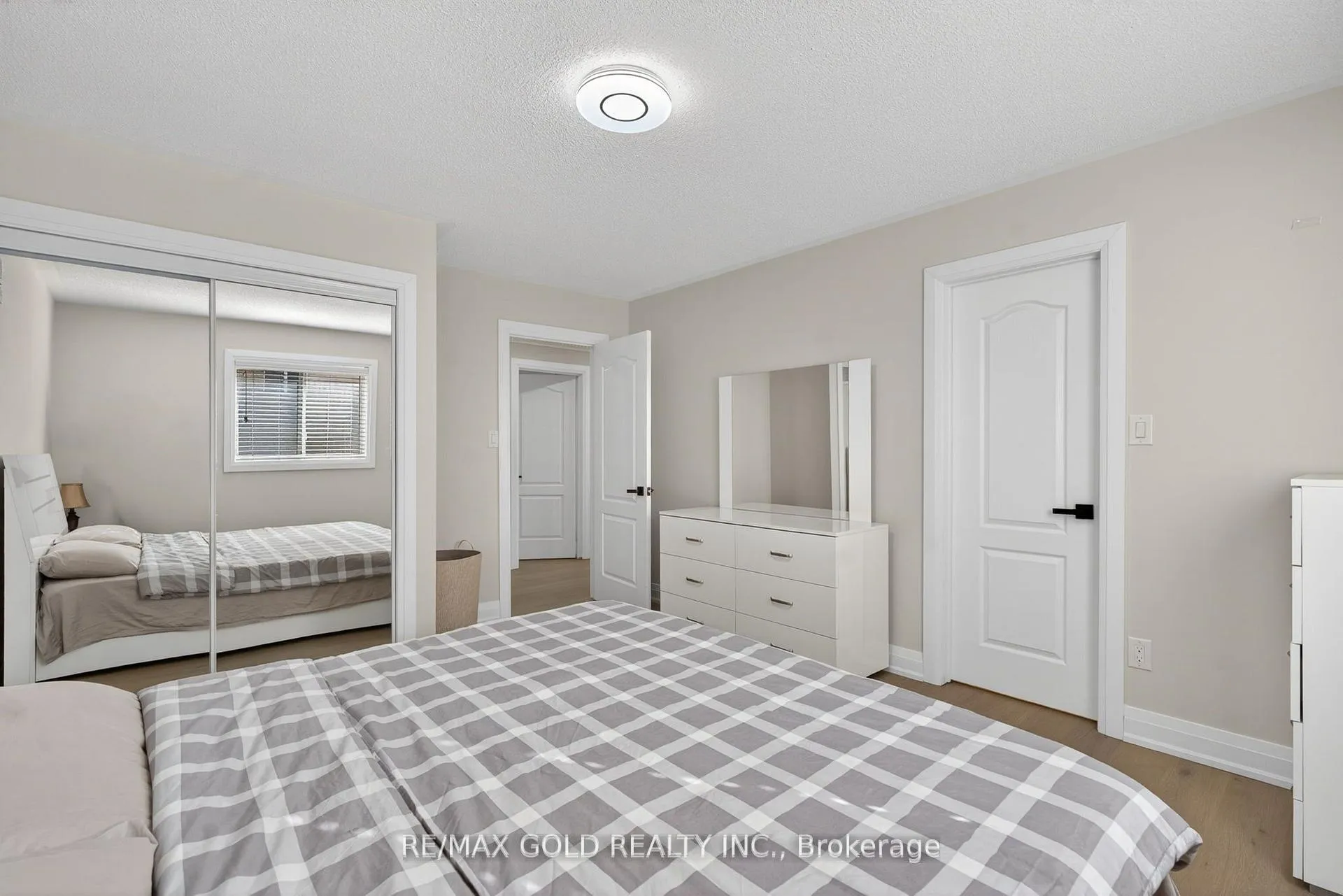 Photo 31 of 151 Brisdale Drive, Brampton, Fletcher's Meadow — HOMEH