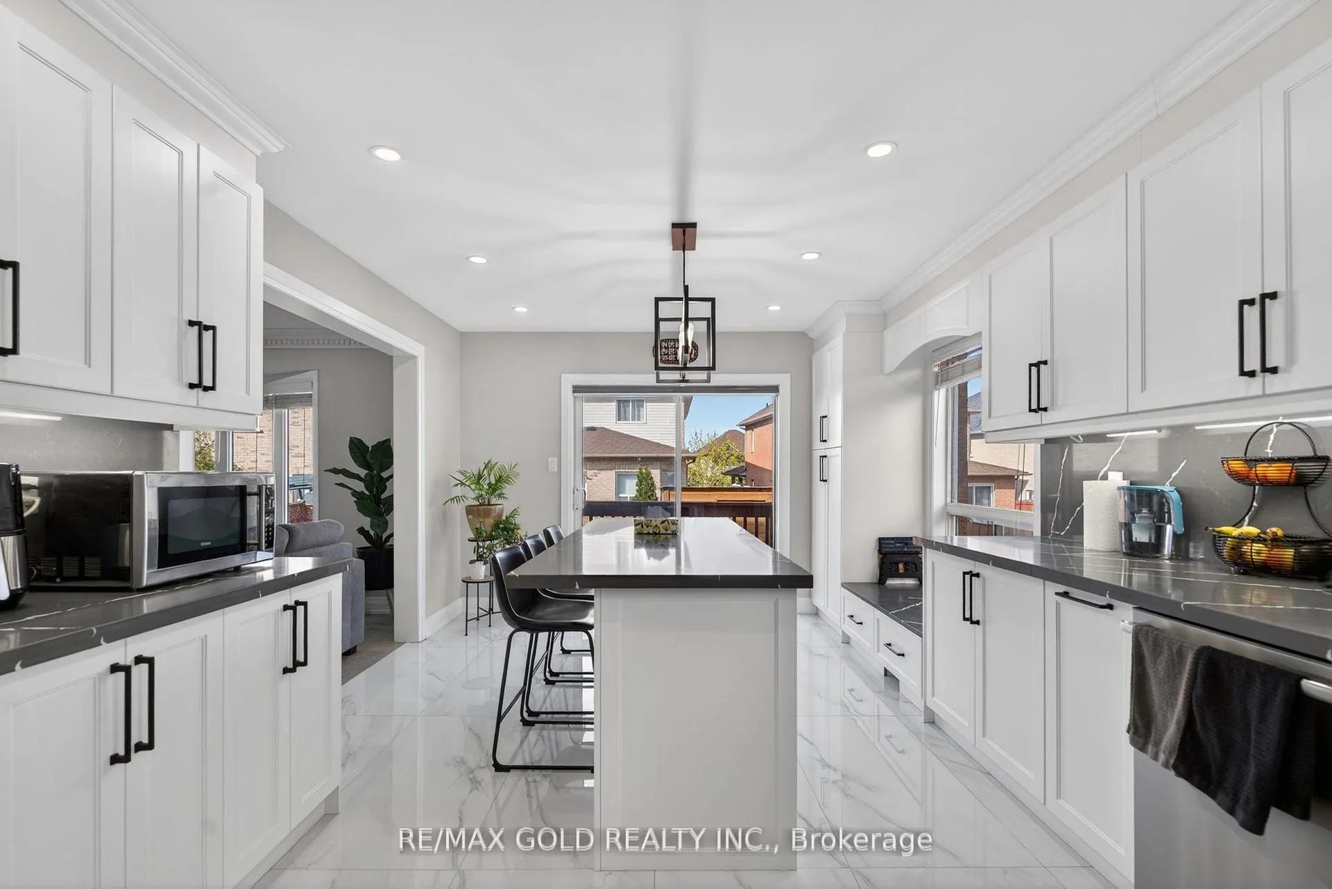 Photo 36 of 151 Brisdale Drive, Brampton, Fletcher's Meadow — HOMEH