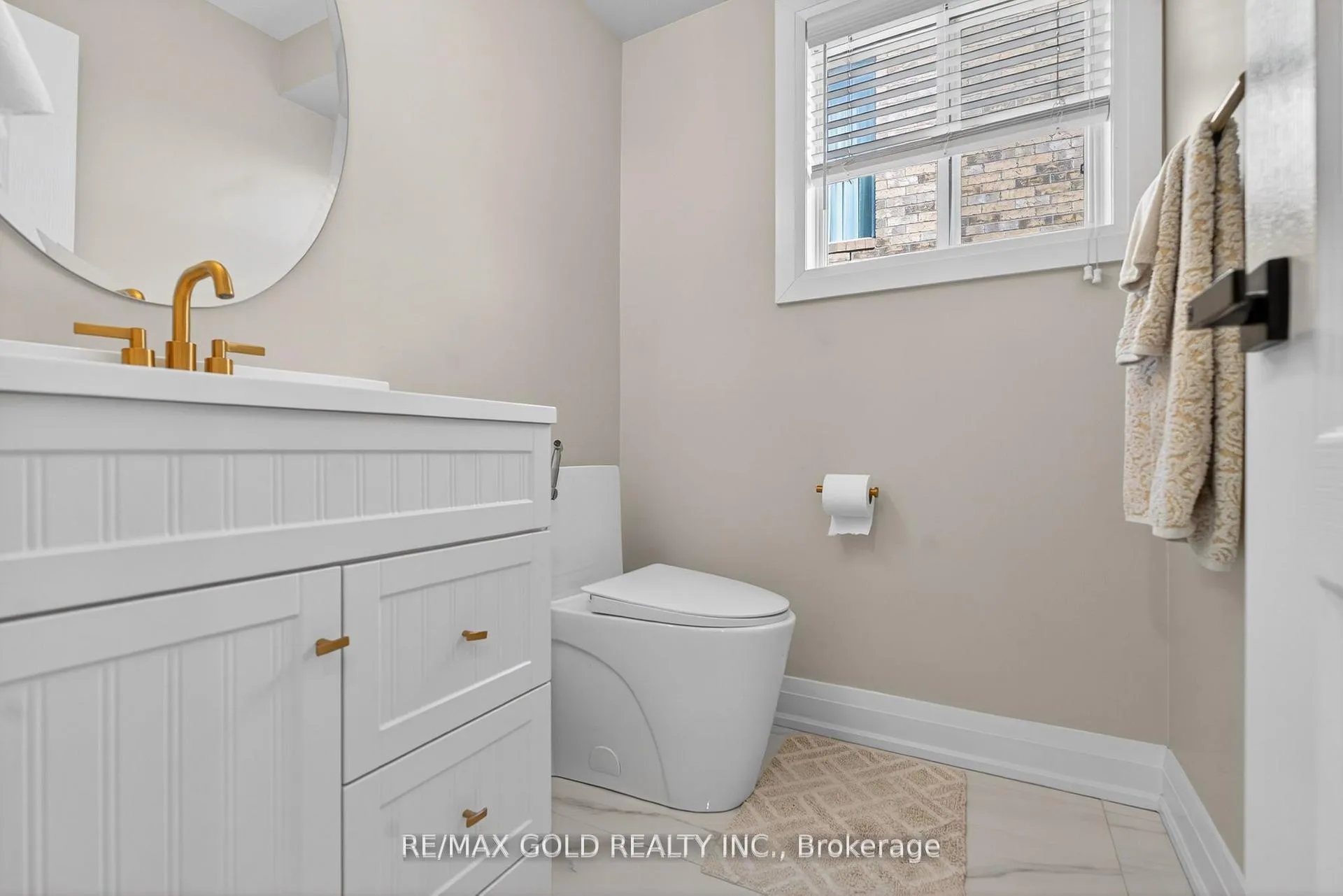 Photo 37 of 151 Brisdale Drive, Brampton, Fletcher's Meadow — HOMEH
