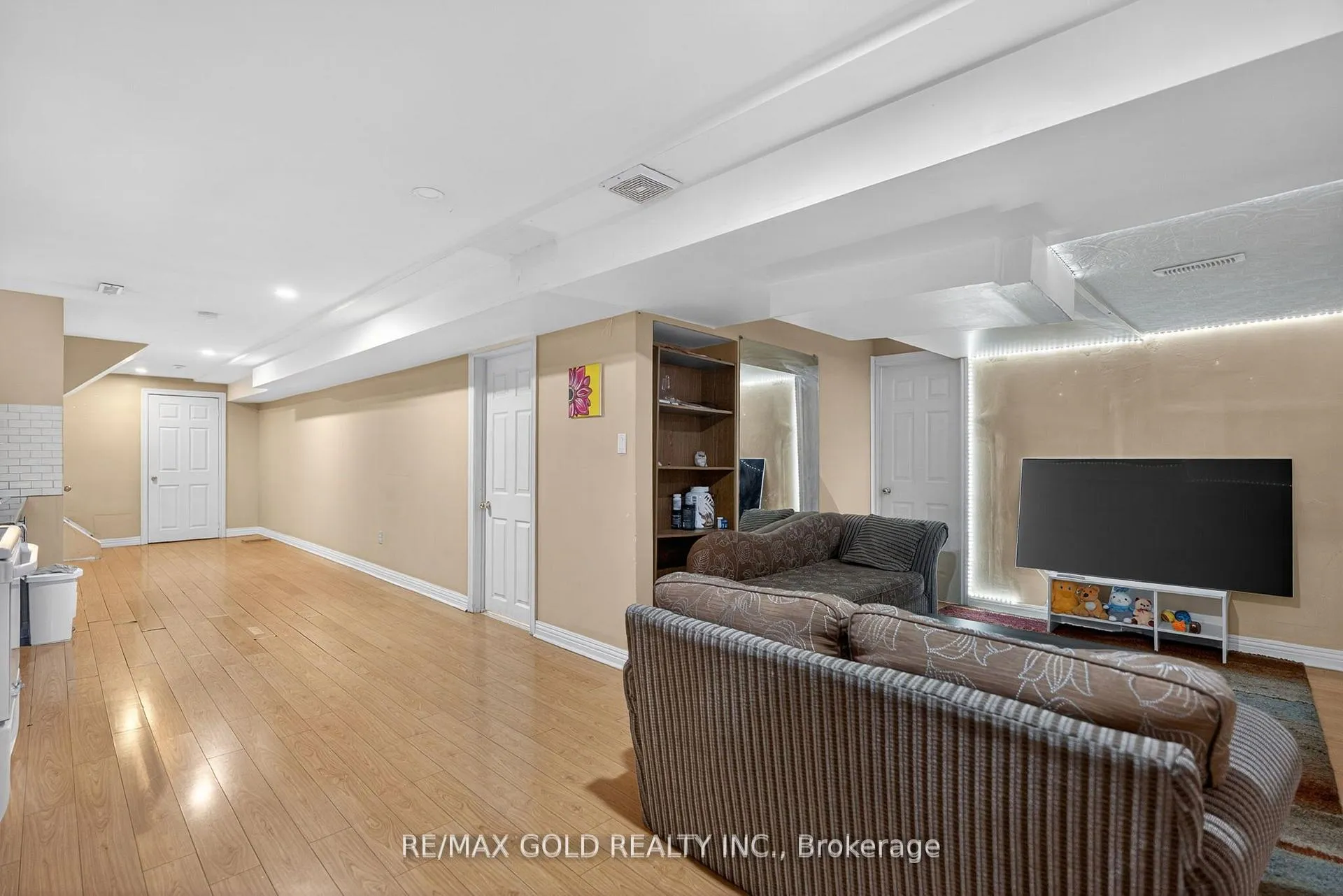 Photo 44 of 151 Brisdale Drive, Brampton, Fletcher's Meadow — HOMEH