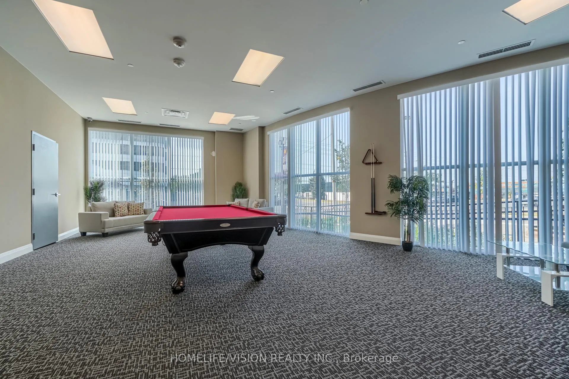 Photo 5 of Unit 804, 2152 Lawrence Avenue E, Scarborough, Wexford-Maryvale — HOMEH