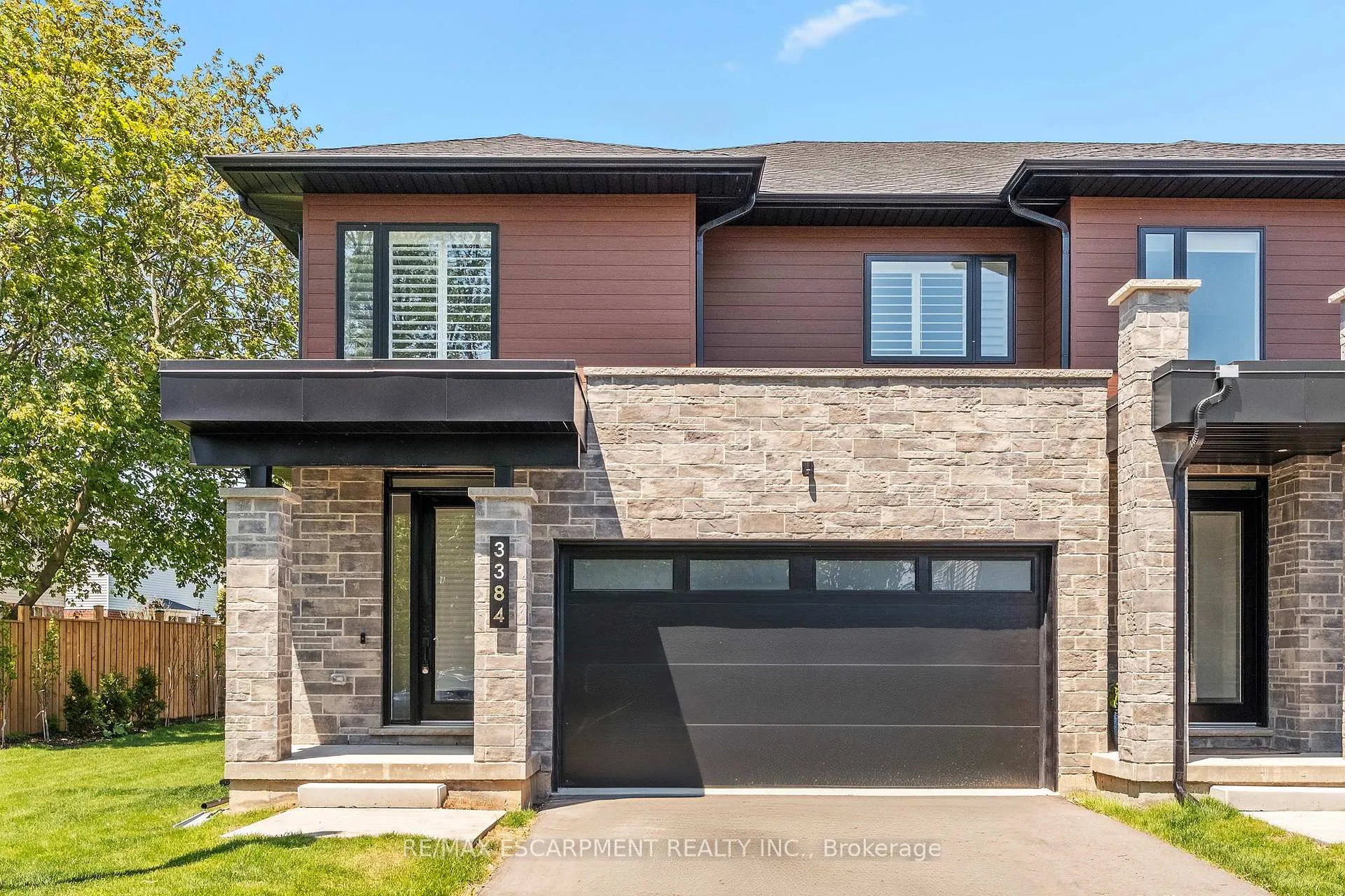 Photo 1 of 3384 Carter Common, Burlington, Headon — HOMEH