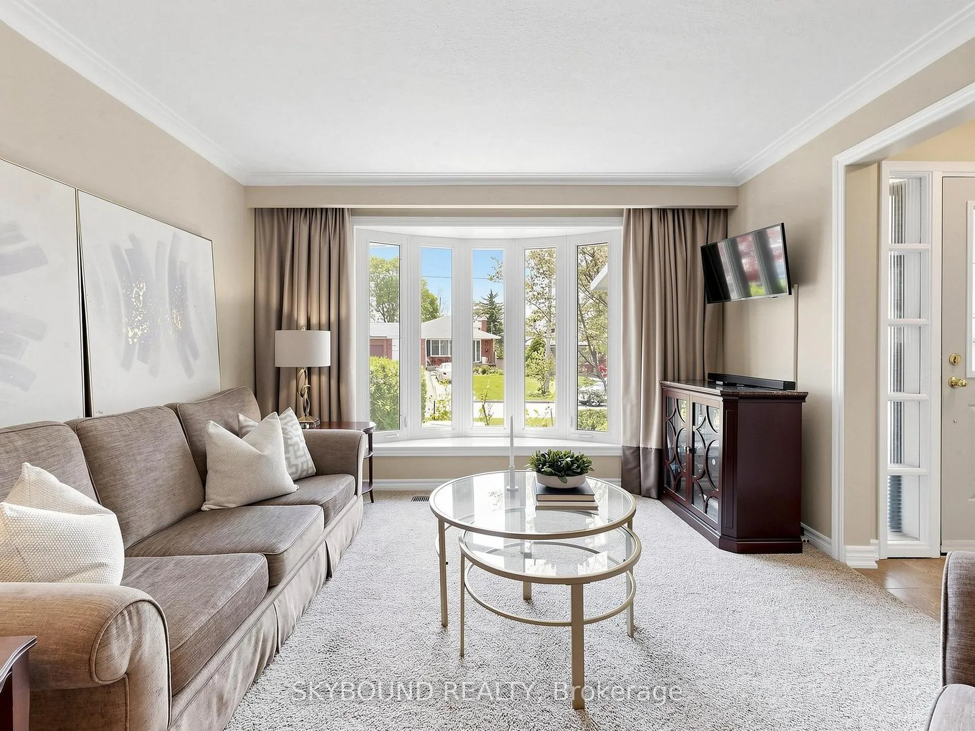 Photo 5 of 22 Friar Tuck Road, Markham, Bullock — HOMEH