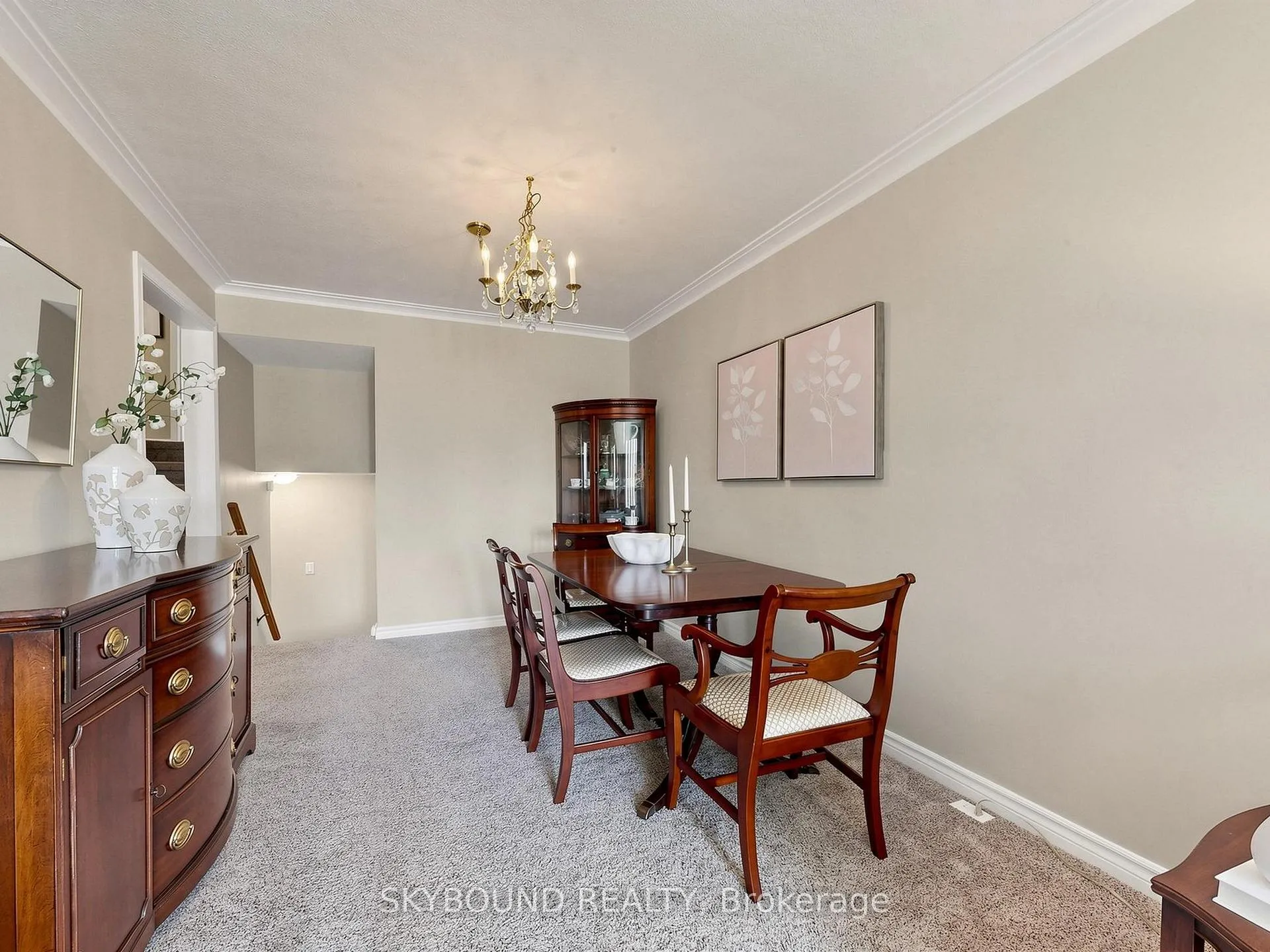 Photo 10 of 22 Friar Tuck Road, Markham, Bullock — HOMEH