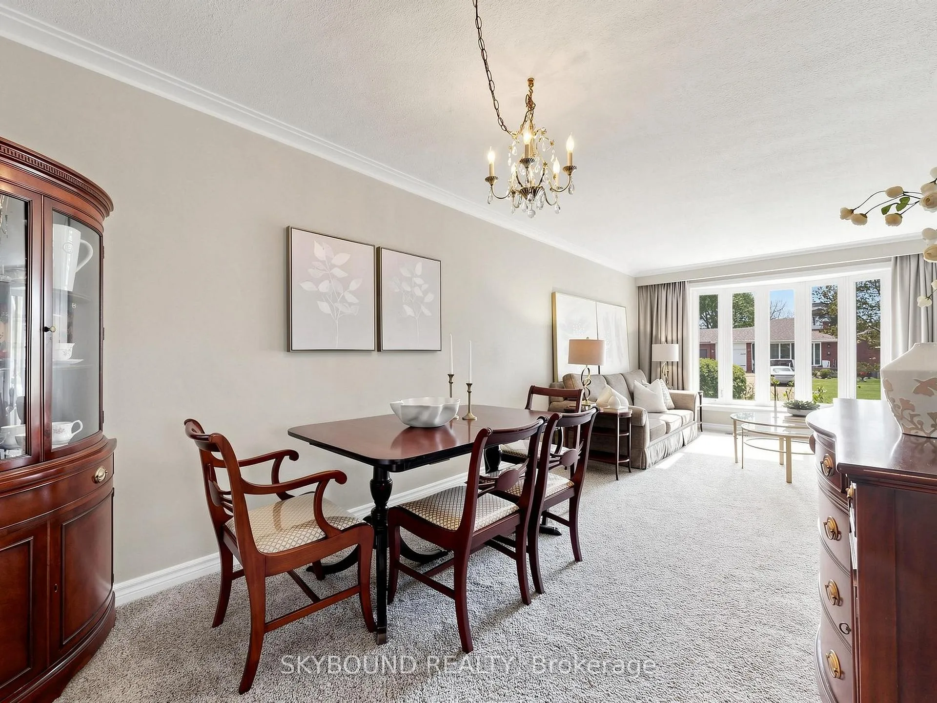 Photo 11 of 22 Friar Tuck Road, Markham, Bullock — HOMEH