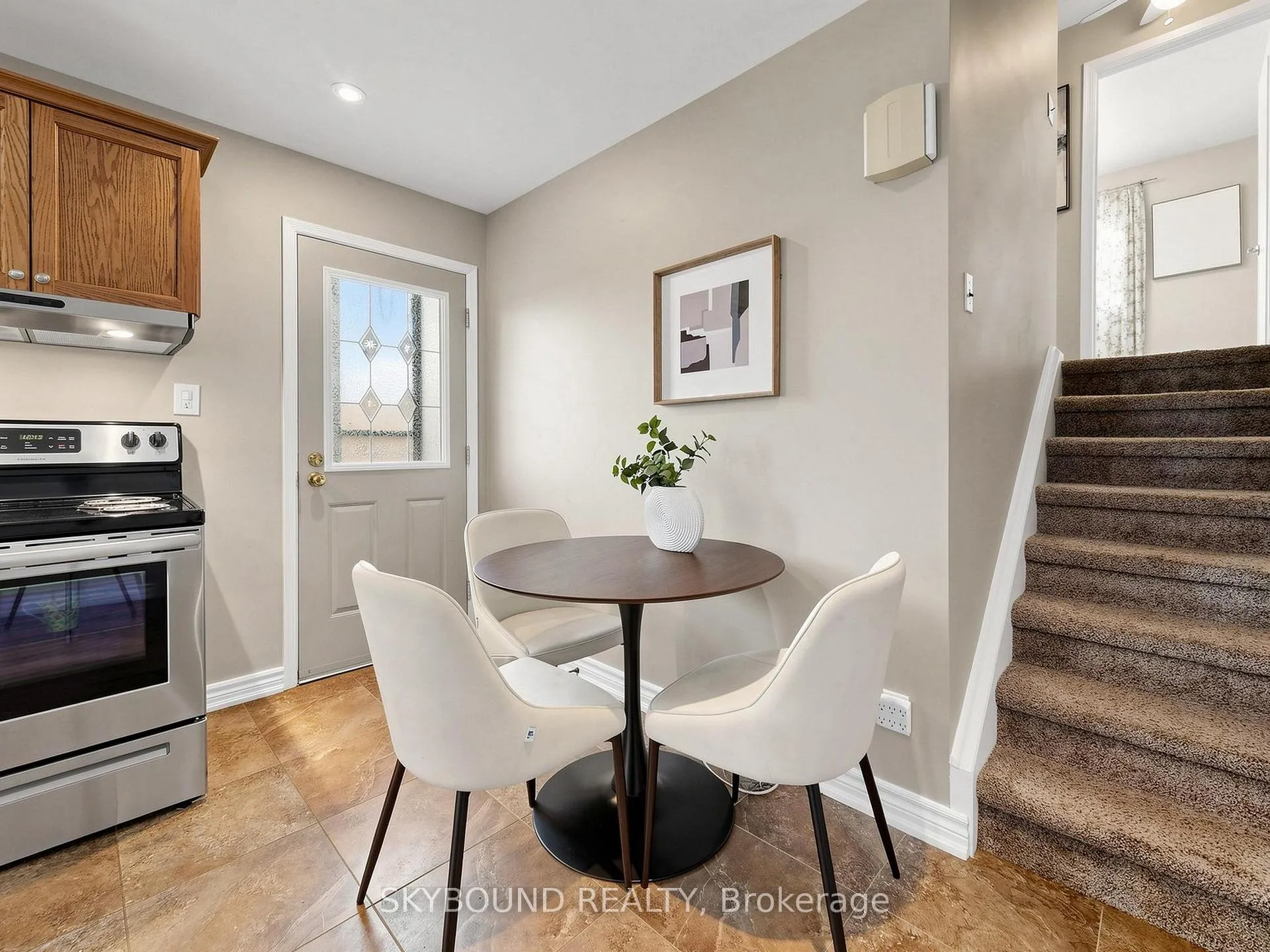 Photo 19 of 22 Friar Tuck Road, Markham, Bullock — HOMEH