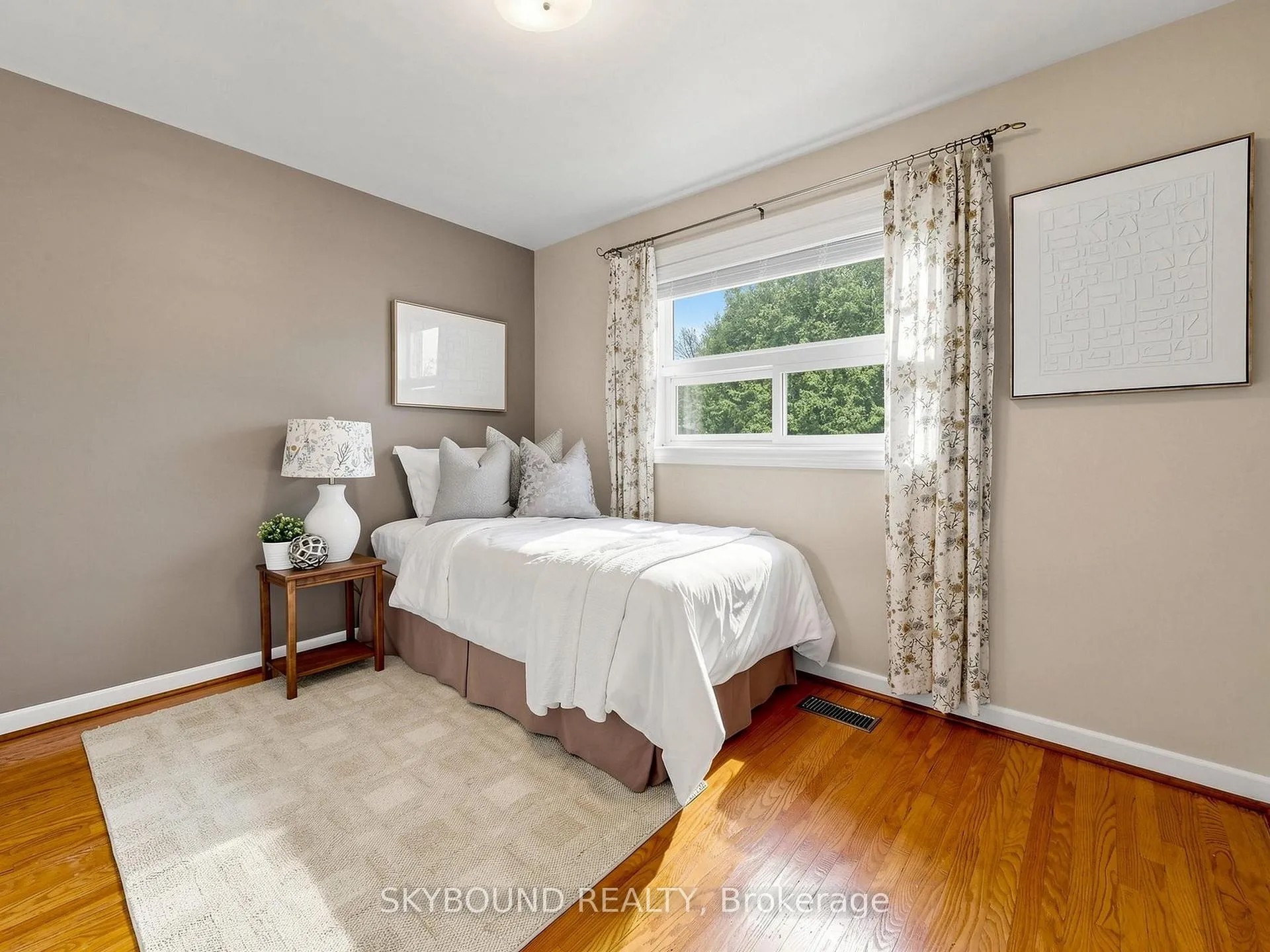 Photo 20 of 22 Friar Tuck Road, Markham, Bullock — HOMEH