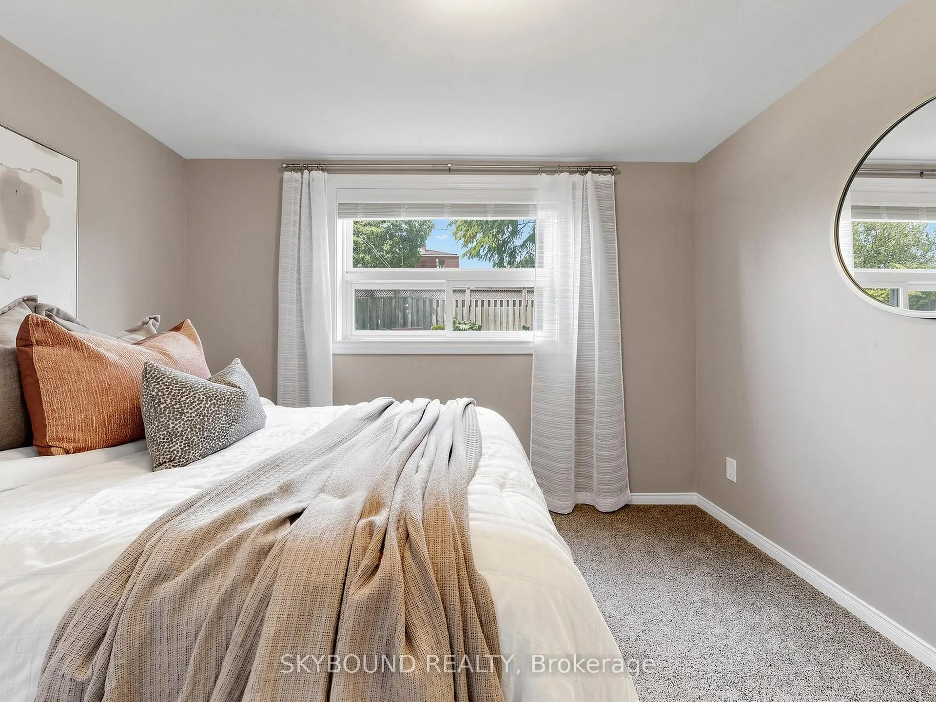 Photo 34 of 22 Friar Tuck Road, Markham, Bullock — HOMEH