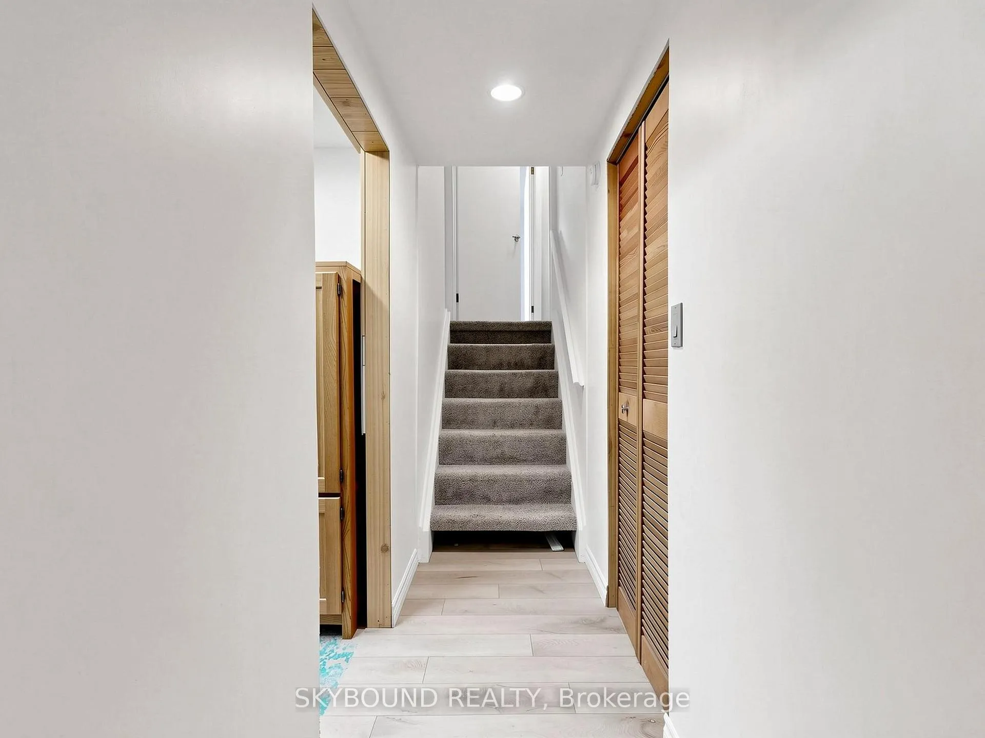 Photo 37 of 22 Friar Tuck Road, Markham, Bullock — HOMEH