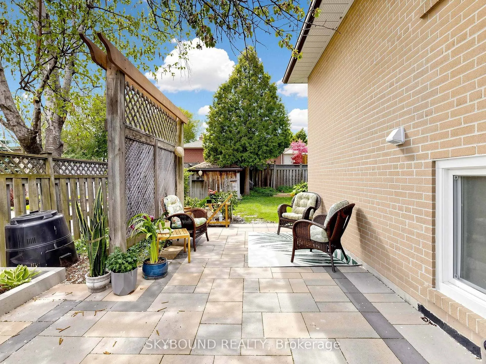 Photo 48 of 22 Friar Tuck Road, Markham, Bullock — HOMEH