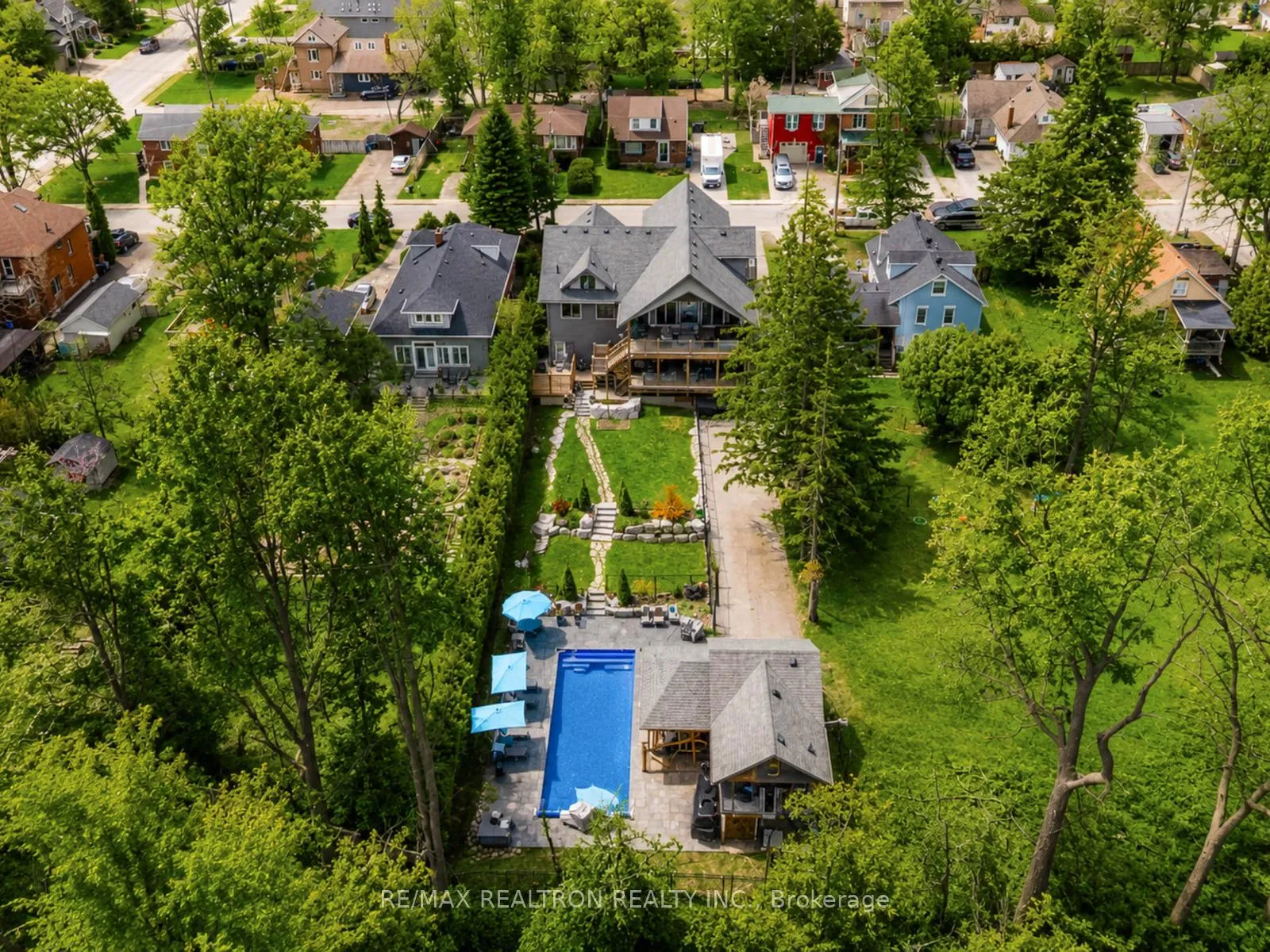 Photo 5 of 115 Clapperton Street, Barrie, Wellington — HOMEH