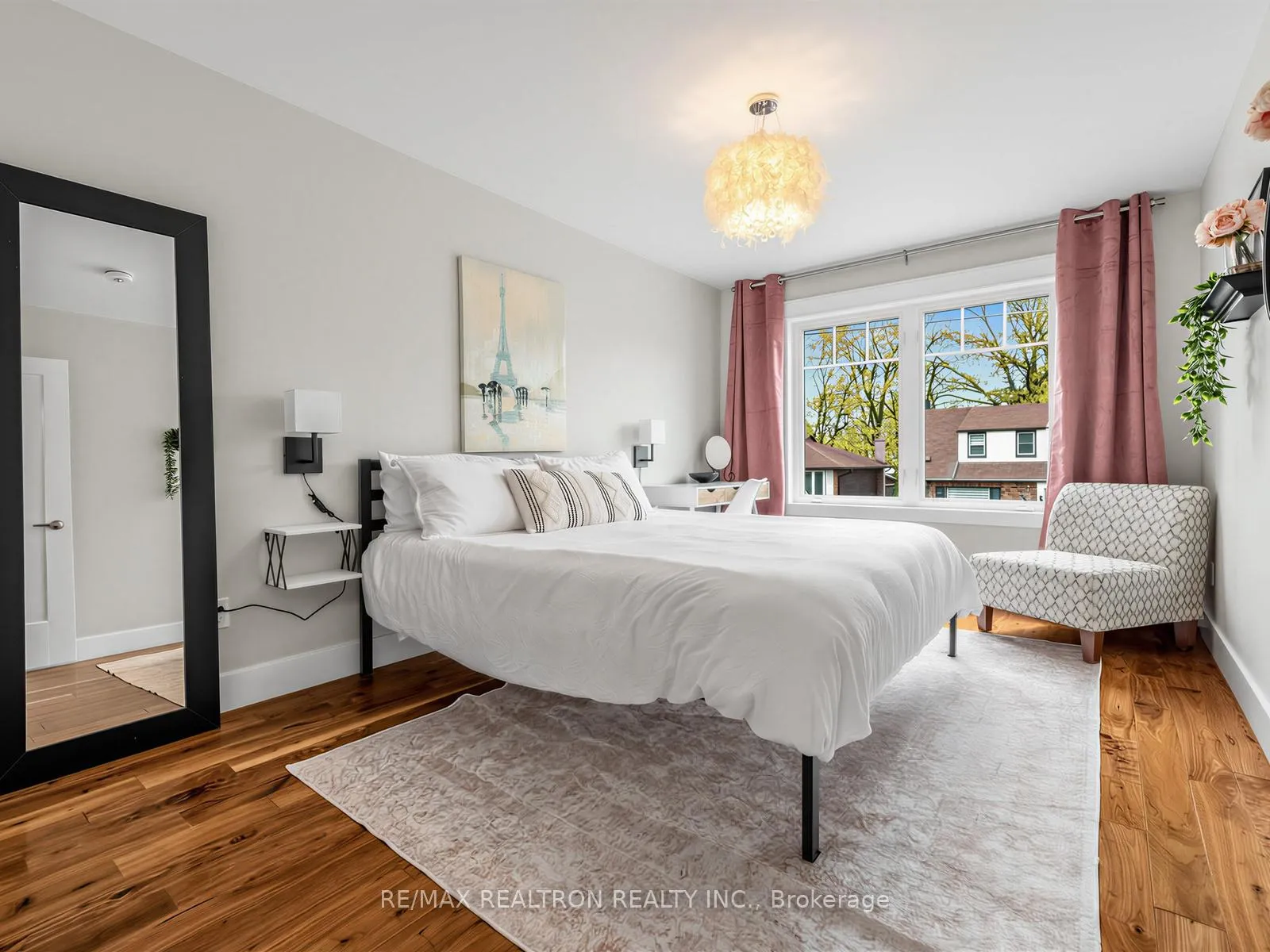 Photo 17 of 115 Clapperton Street, Barrie, Wellington — HOMEH