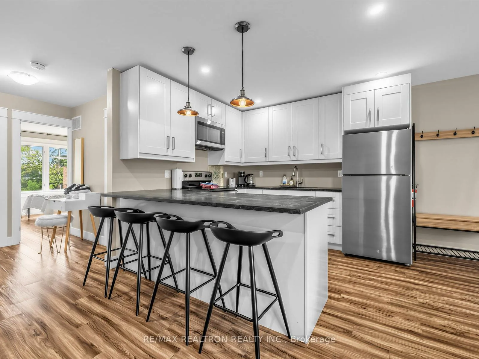 Photo 23 of 115 Clapperton Street, Barrie, Wellington — HOMEH