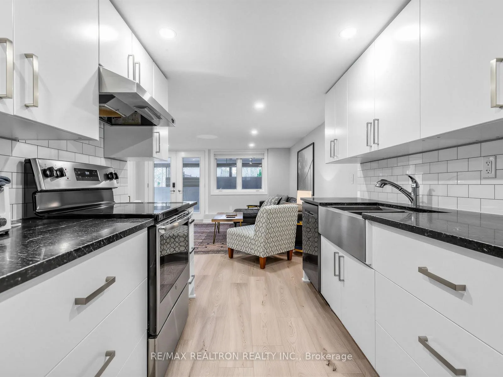 Photo 29 of 115 Clapperton Street, Barrie, Wellington — HOMEH