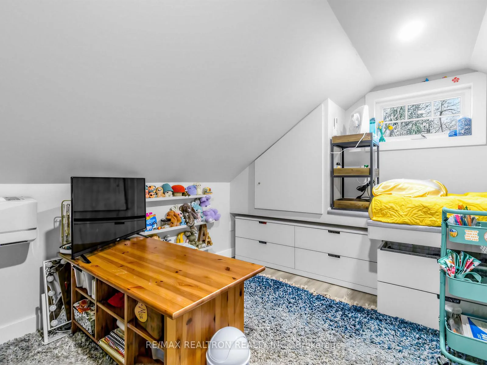 Photo 41 of 115 Clapperton Street, Barrie, Wellington — HOMEH