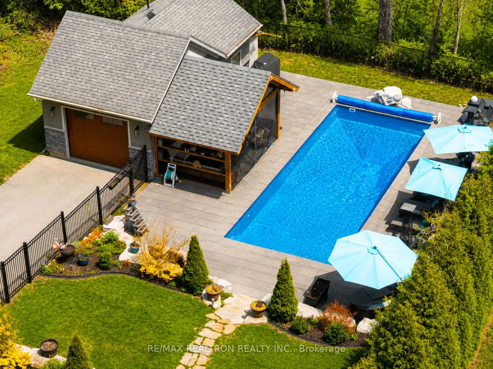 Photo 44 of 115 Clapperton Street, Barrie, Wellington — HOMEH
