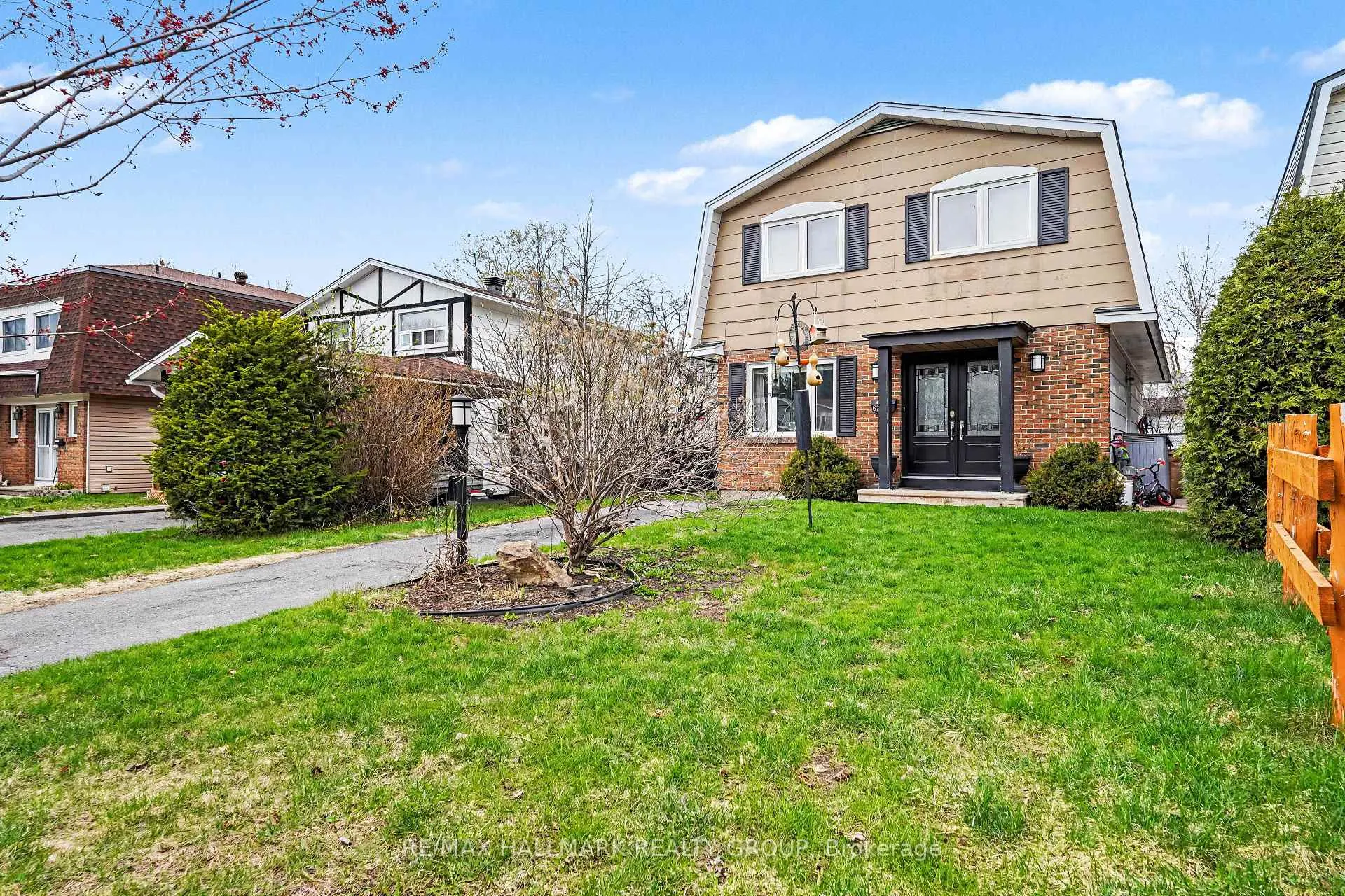 Photo 4 of 62 Priam Way, Ottawa, Westcliffe Estates — HOMEH