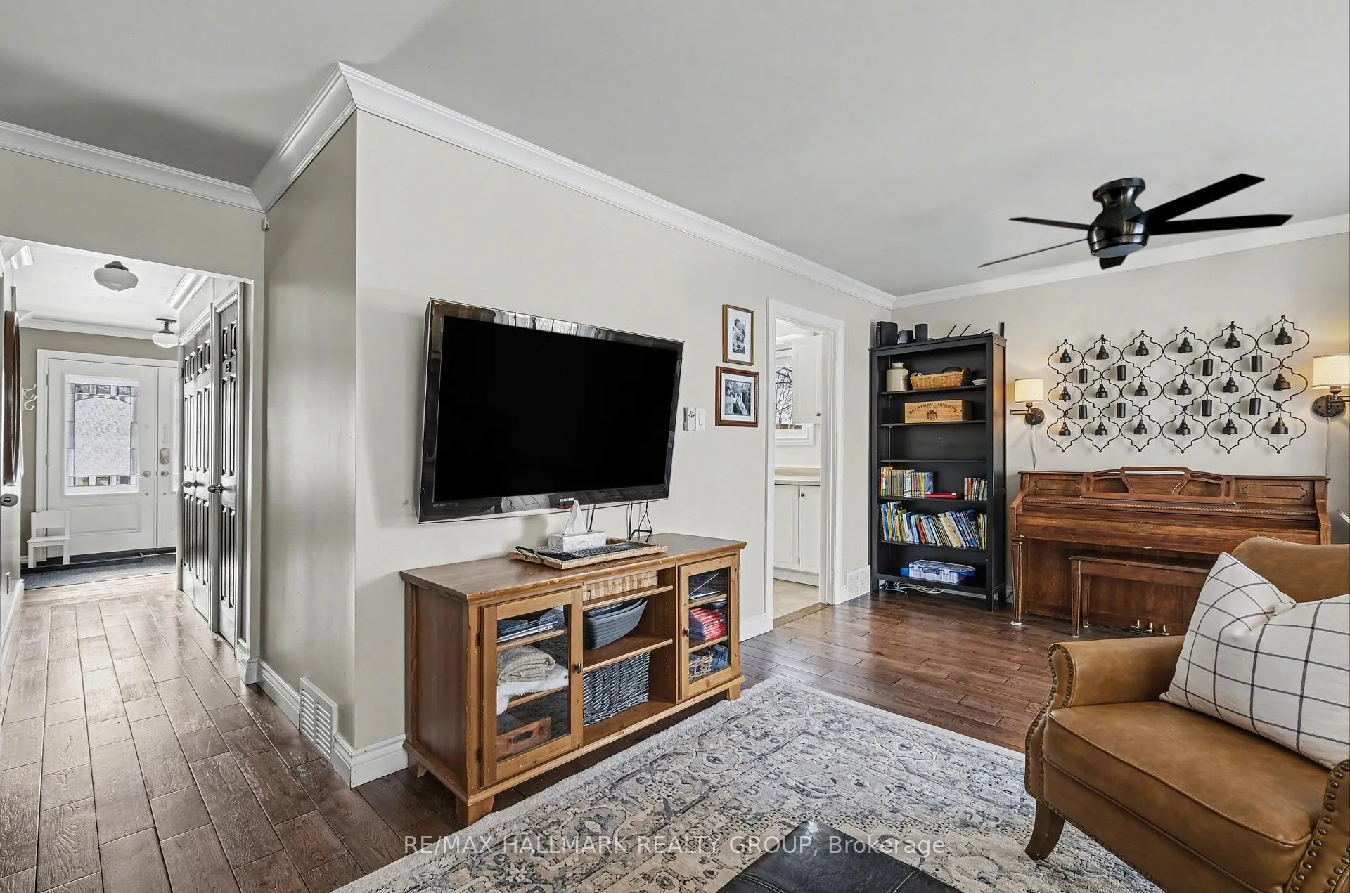 Photo 10 of 62 Priam Way, Ottawa, Westcliffe Estates — HOMEH