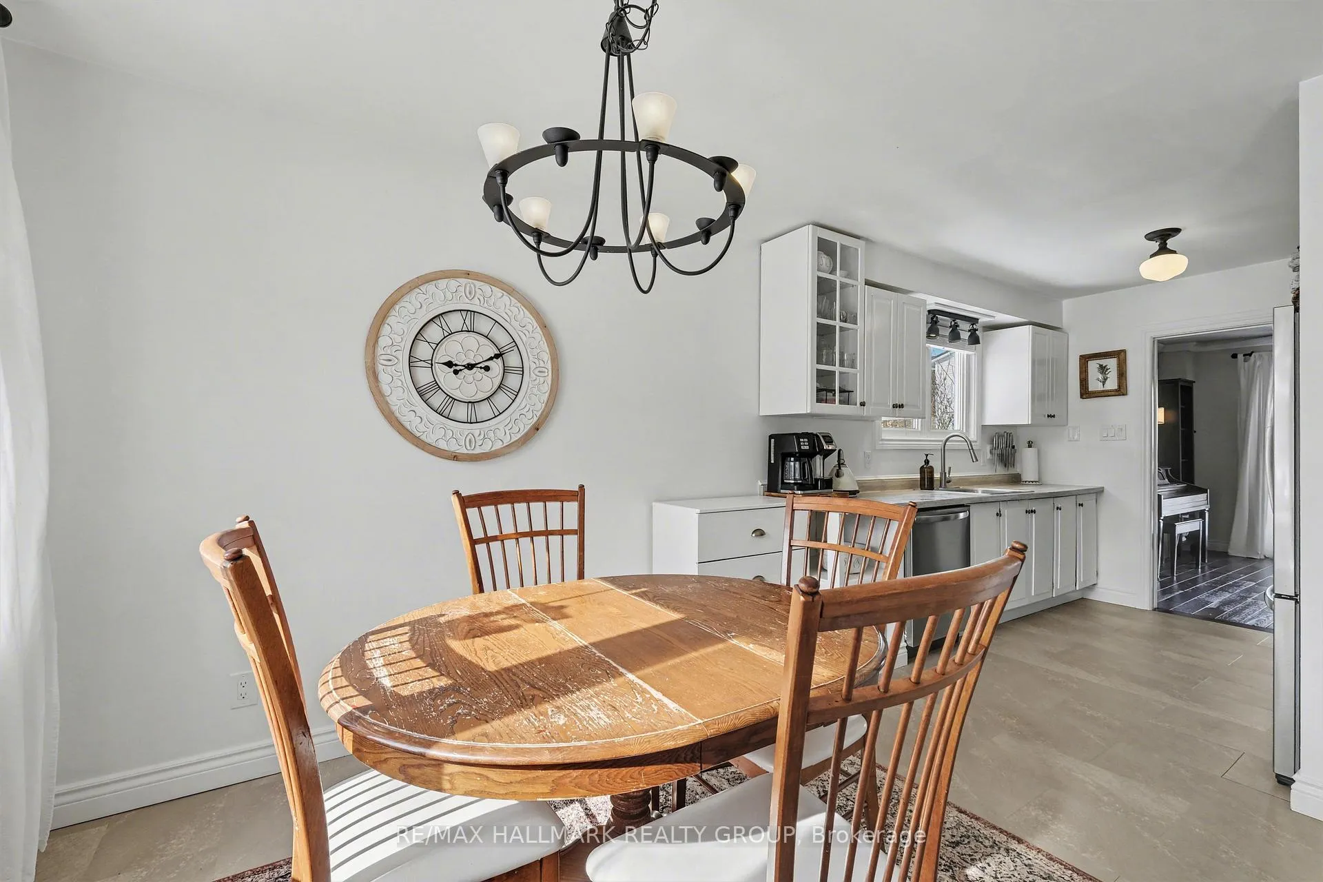 Photo 11 of 62 Priam Way, Ottawa, Westcliffe Estates — HOMEH