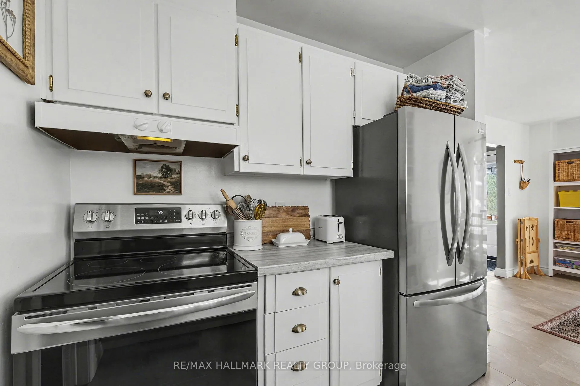 Photo 14 of 62 Priam Way, Ottawa, Westcliffe Estates — HOMEH