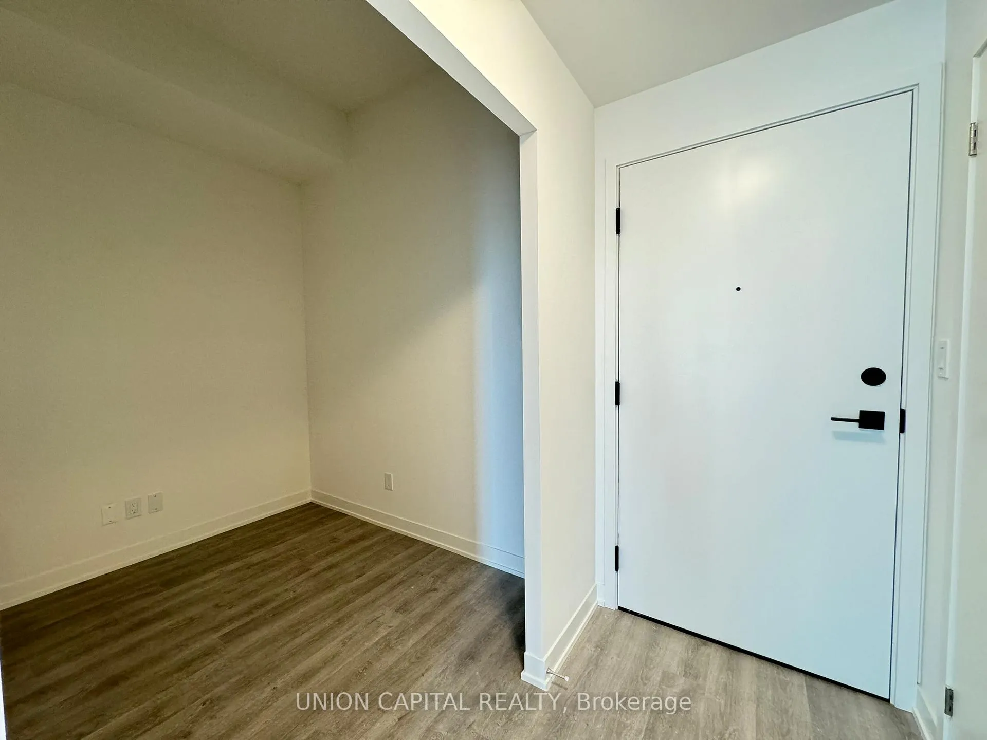 Photo 4 of Unit 1416, 8119 Birchmount Road, Markham, Unionville — HOMEH